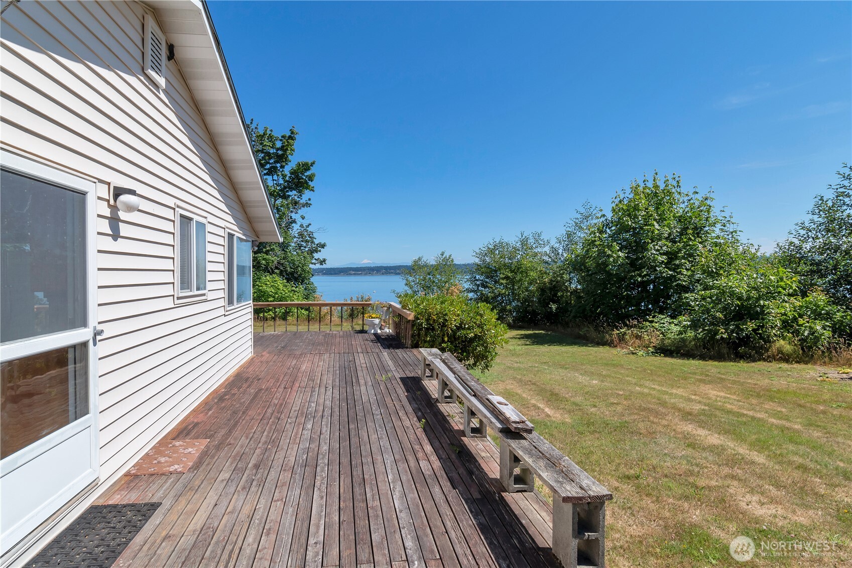 Langley, Washington, 98260, United States, 2 Bedrooms Bedrooms, ,Residential,For Sale,1895198