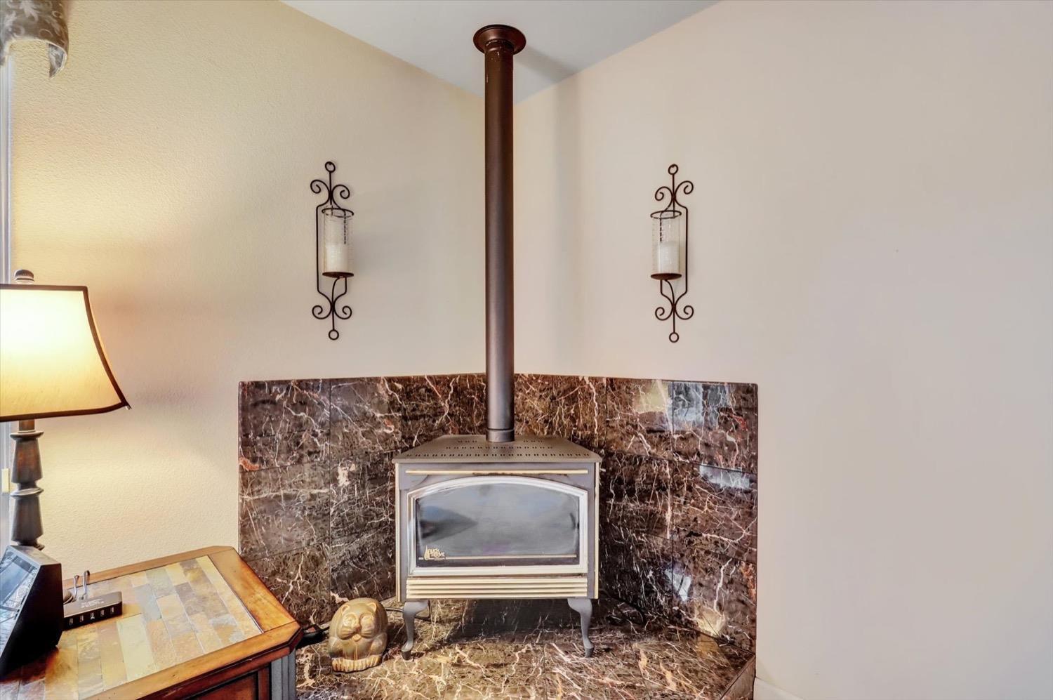Grass Valley, California, 95949, United States, 3 Bedrooms Bedrooms, ,3 BathroomsBathrooms,Residential,For Sale,1754207