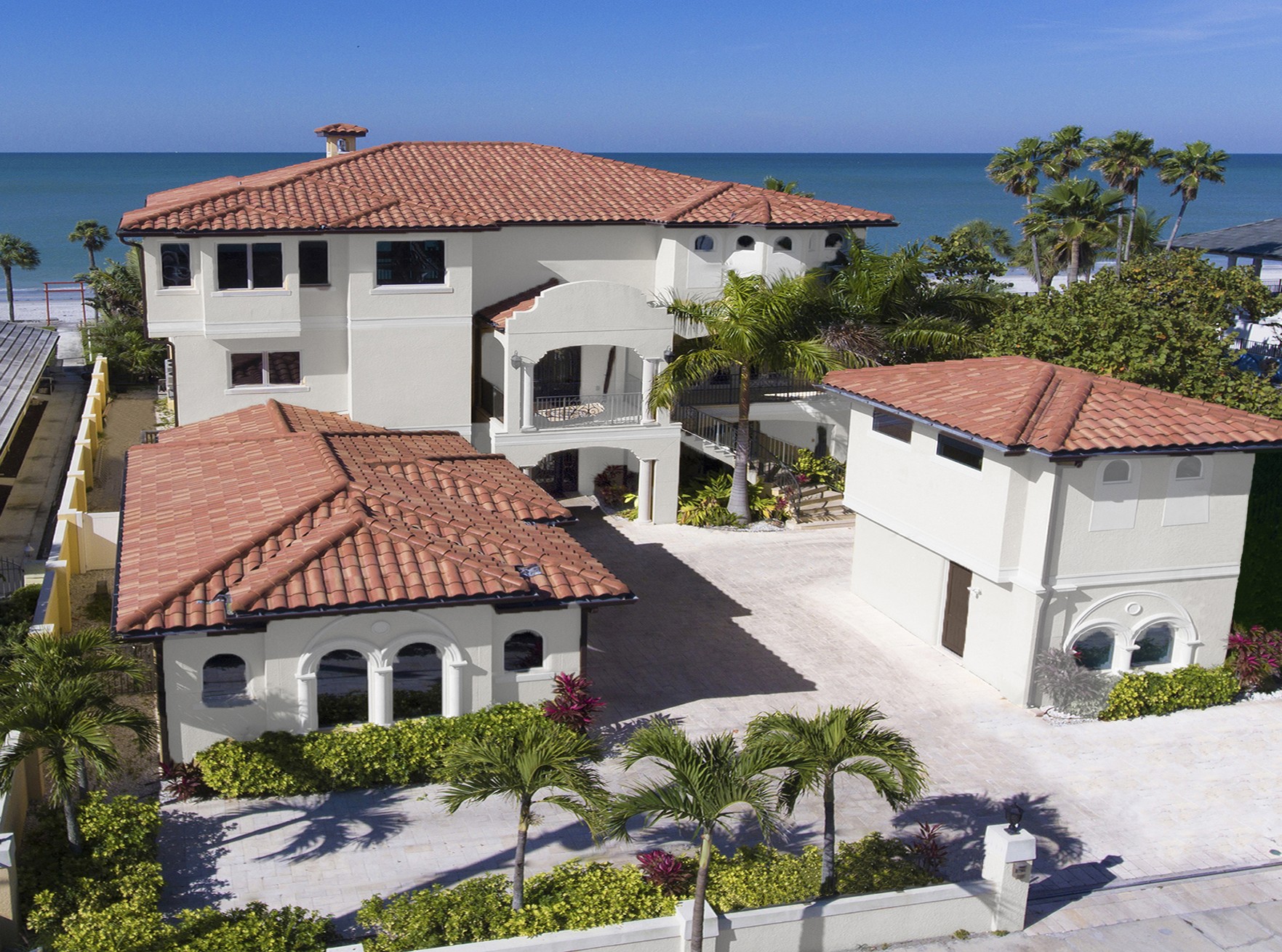 Redington Beach, Florida, 33708, United States, 5 Bedrooms Bedrooms, ,10 BathroomsBathrooms,Residential,For Sale,1983390