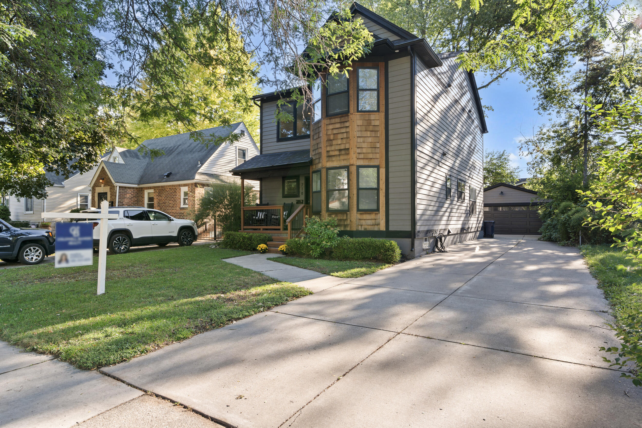 Royal Oak, Michigan, 48067, United States, 3 Bedrooms Bedrooms, ,3 BathroomsBathrooms,Residential,For Sale,1924655