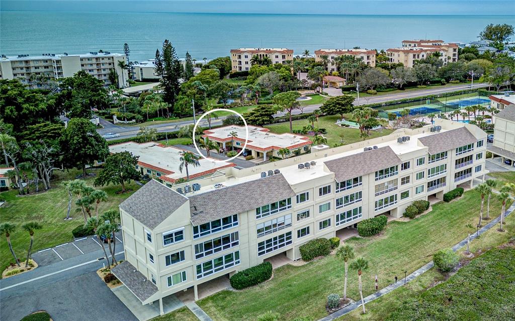 Longboat Key, Florida, 34228, United States, 2 Bedrooms Bedrooms, ,2 BathroomsBathrooms,Residential,For Sale,1837810