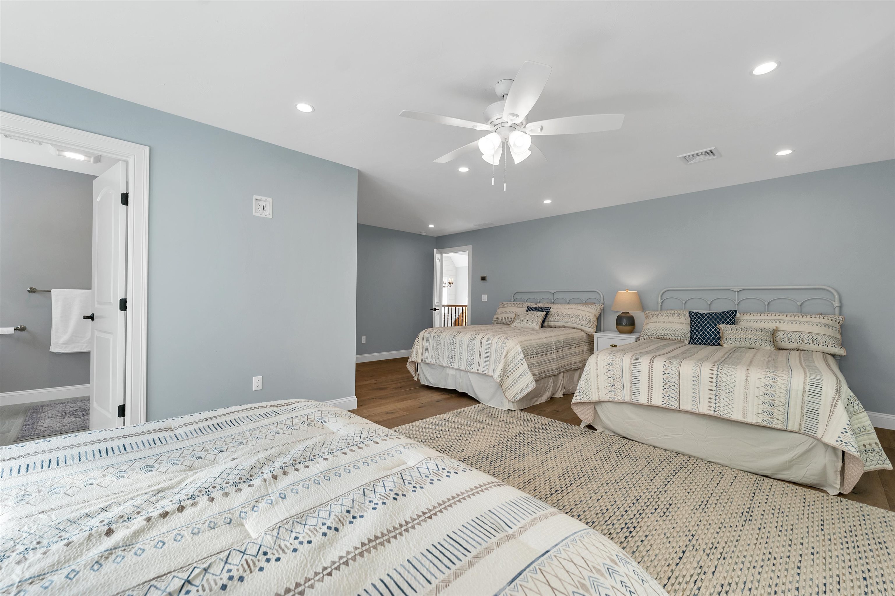 Meredith, New Hampshire, 03253, United States, 6 Bedrooms Bedrooms, ,4 BathroomsBathrooms,Residential,For Sale,1828401