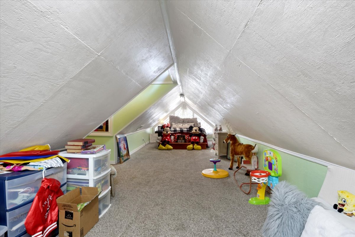 Carthage, Texas, 75633, United States, 5 Bedrooms Bedrooms, ,4 BathroomsBathrooms,Residential,For Sale,1804016