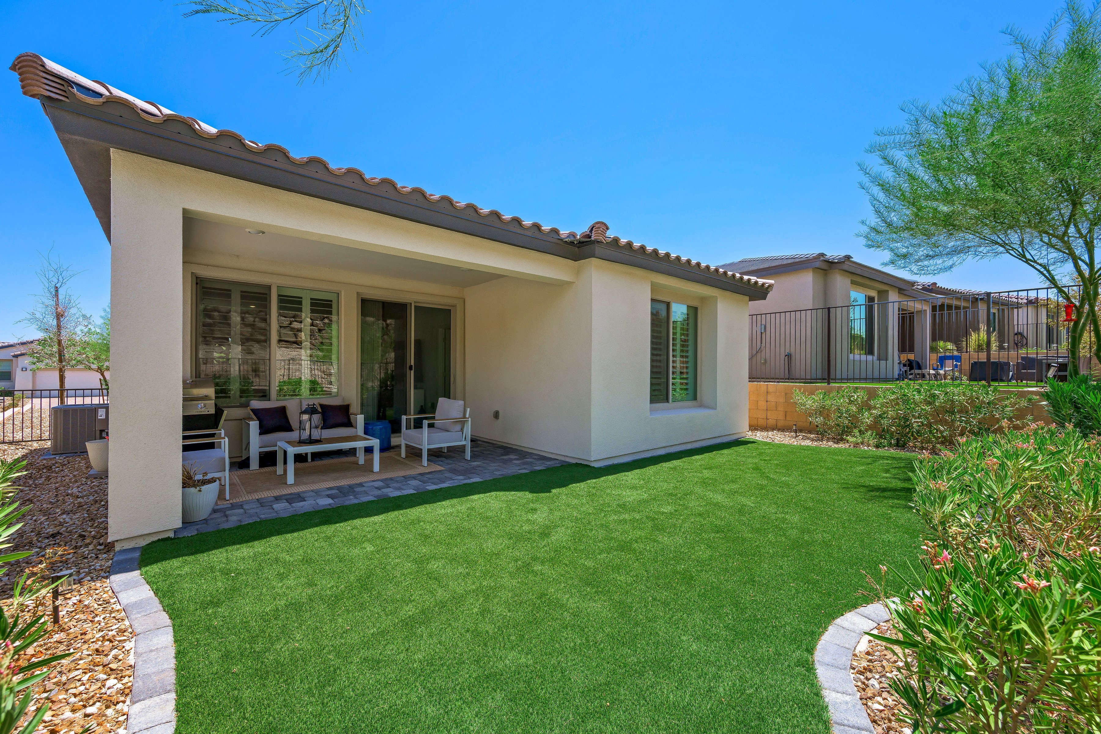 Immaculate Lake Las Vegas Home - 物件實景
