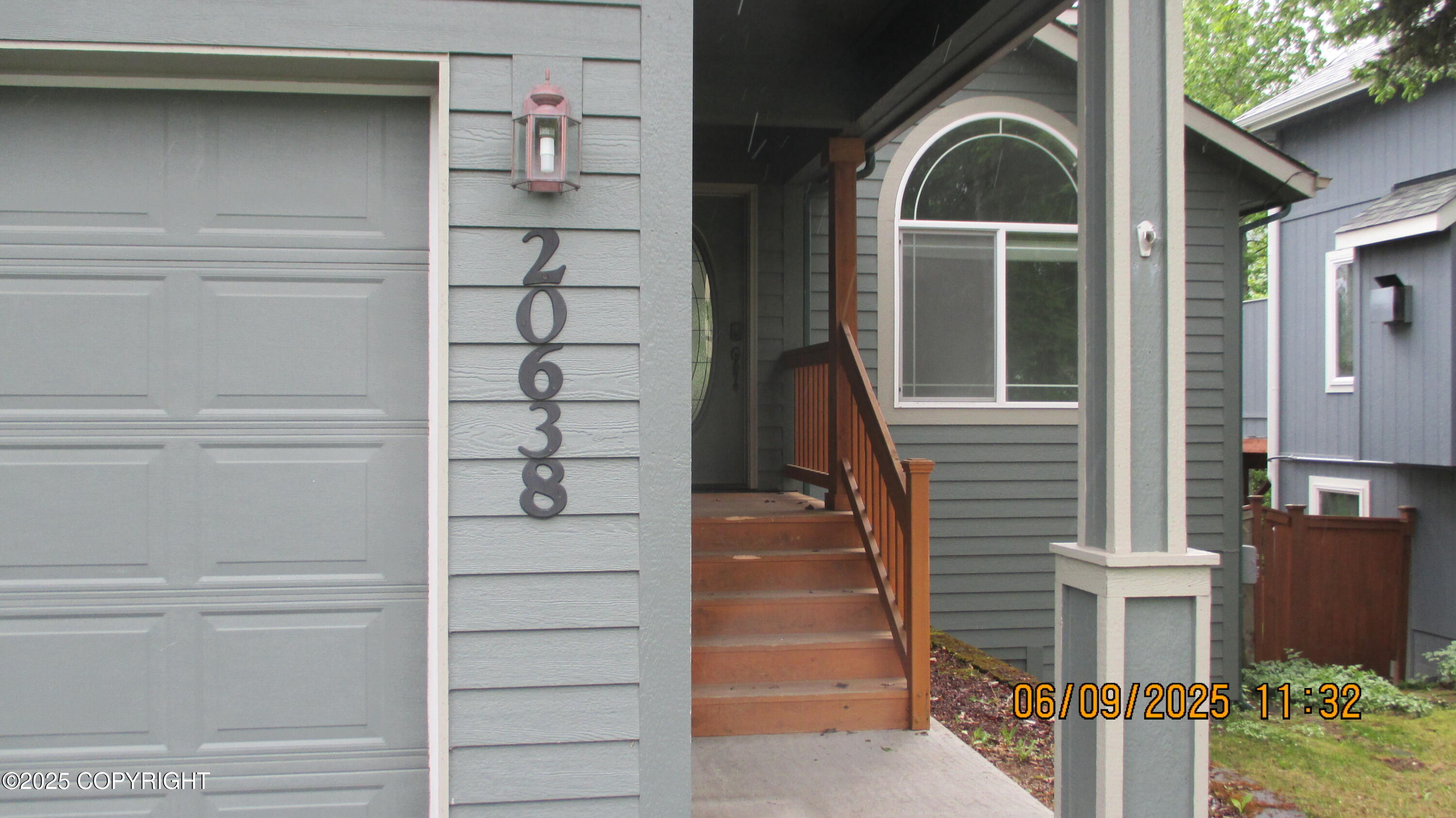 Eagle River, Alaska, 99577, United States, 4 Bedrooms Bedrooms, ,4 BathroomsBathrooms,Residential,For Sale,1981531