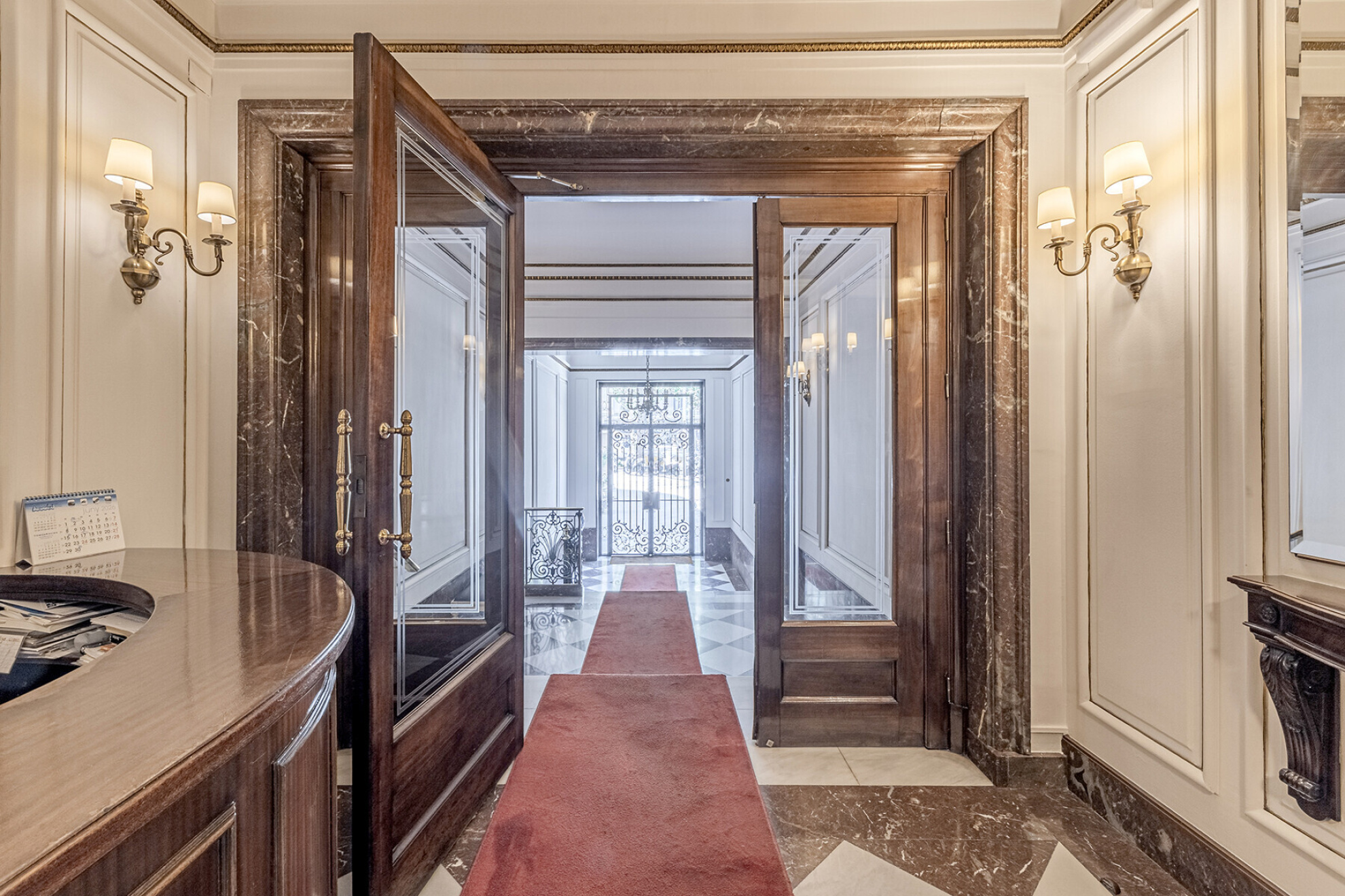  Elegant property in a stately estate on Avenida Diagonal - 物件實景