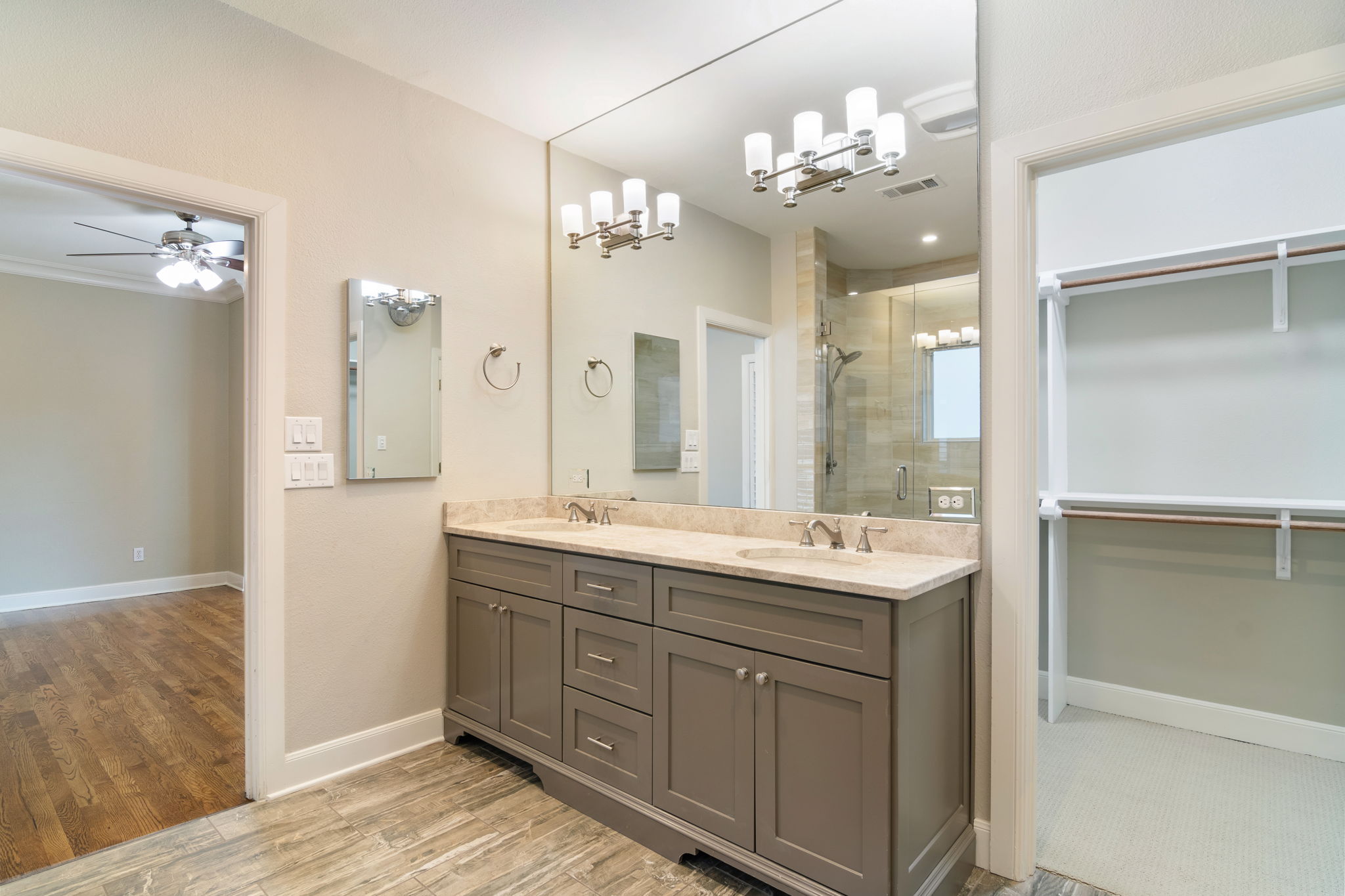  Private Estate on Oversized Alamo Heights Lot - 物件實景