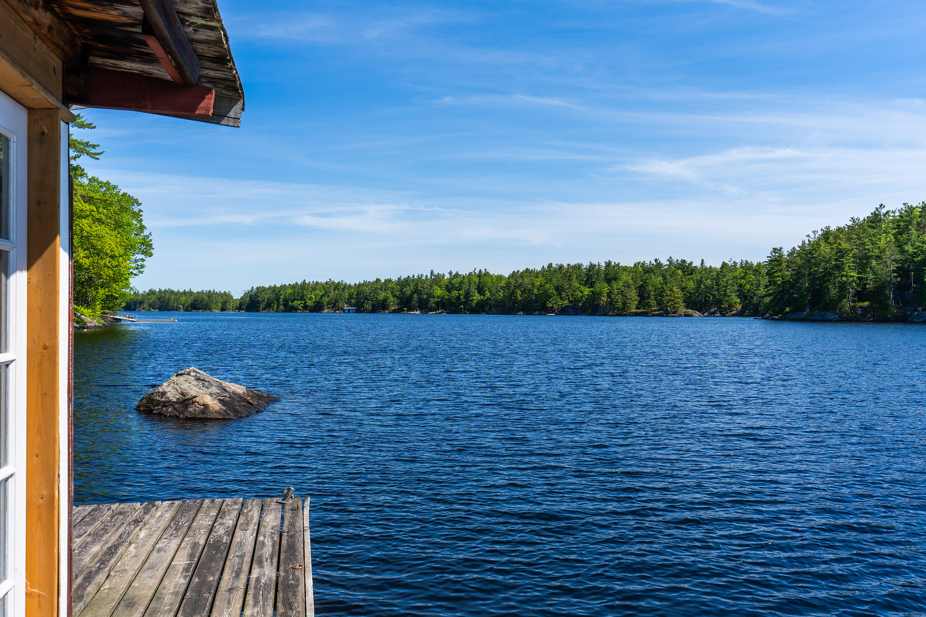  Timeless Kahshe Lake Cottage - 物件實景