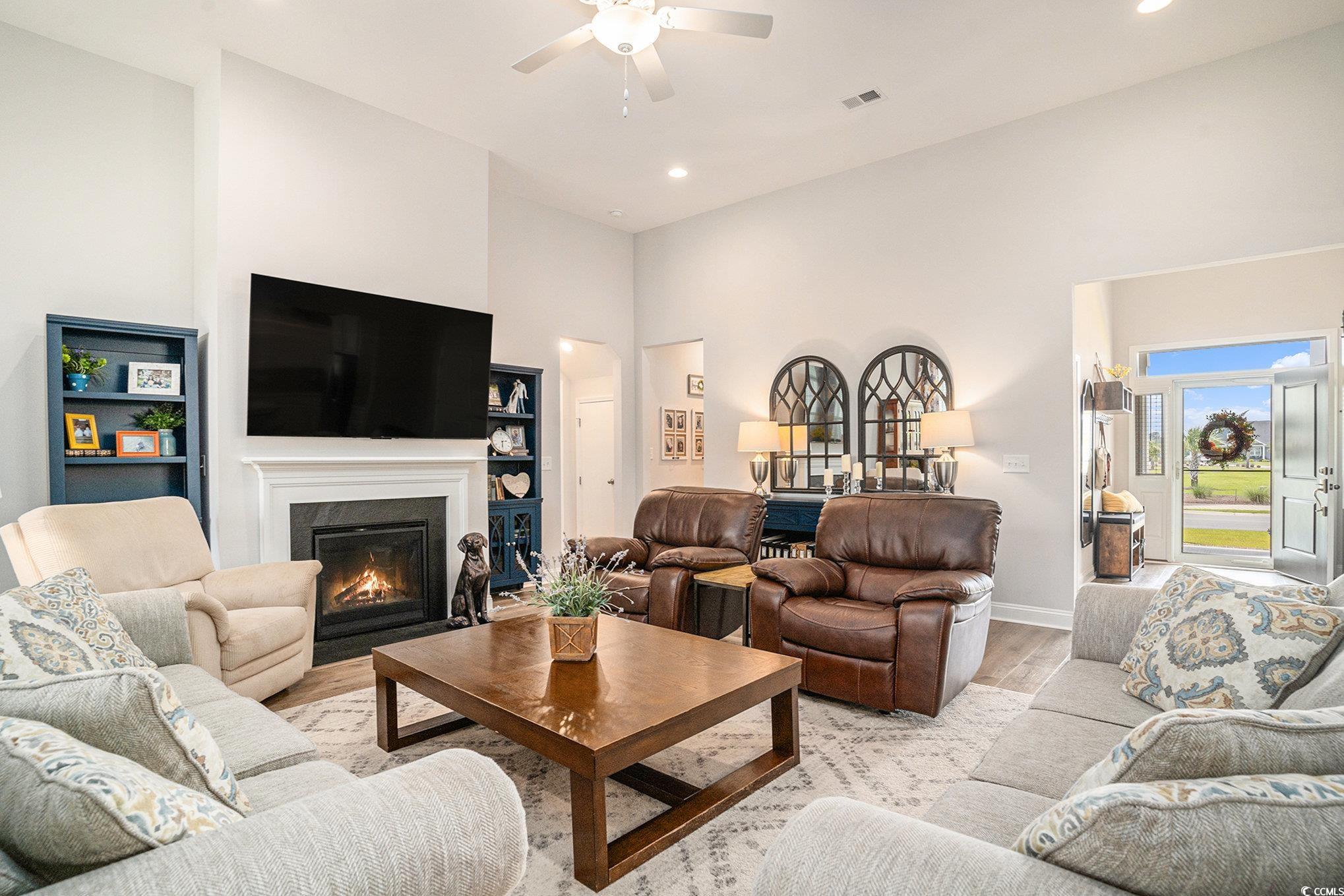 Myrtle Beach, South Carolina, 29579, United States, 4 Bedrooms Bedrooms, ,4 BathroomsBathrooms,Residential,For Sale,1909519
