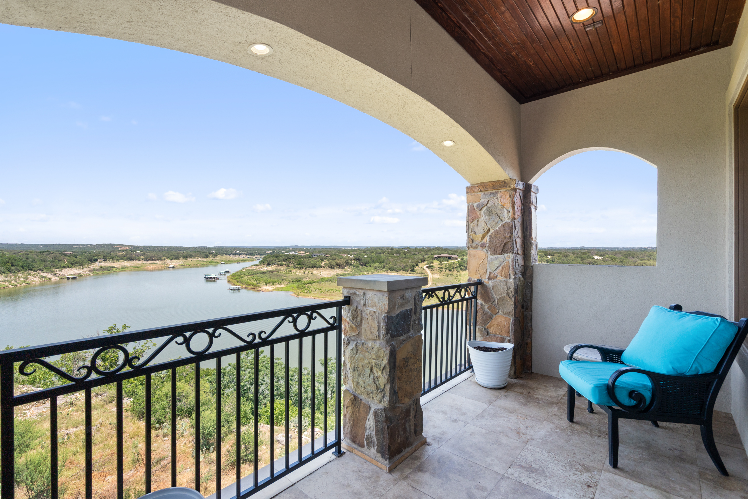  Lake Travis Estate - 物件實景