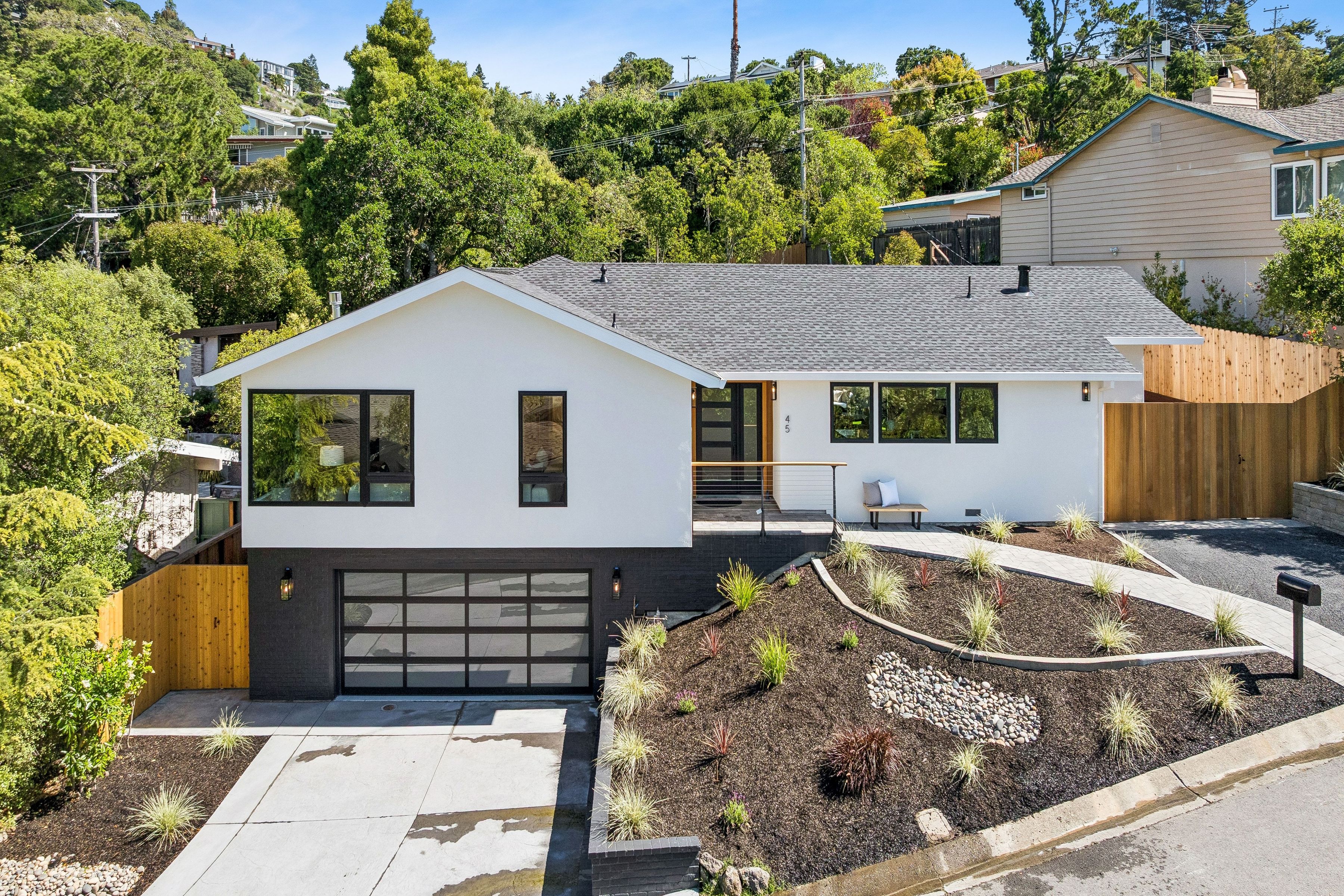  Spectacular Newly Developed Home - 物件實景