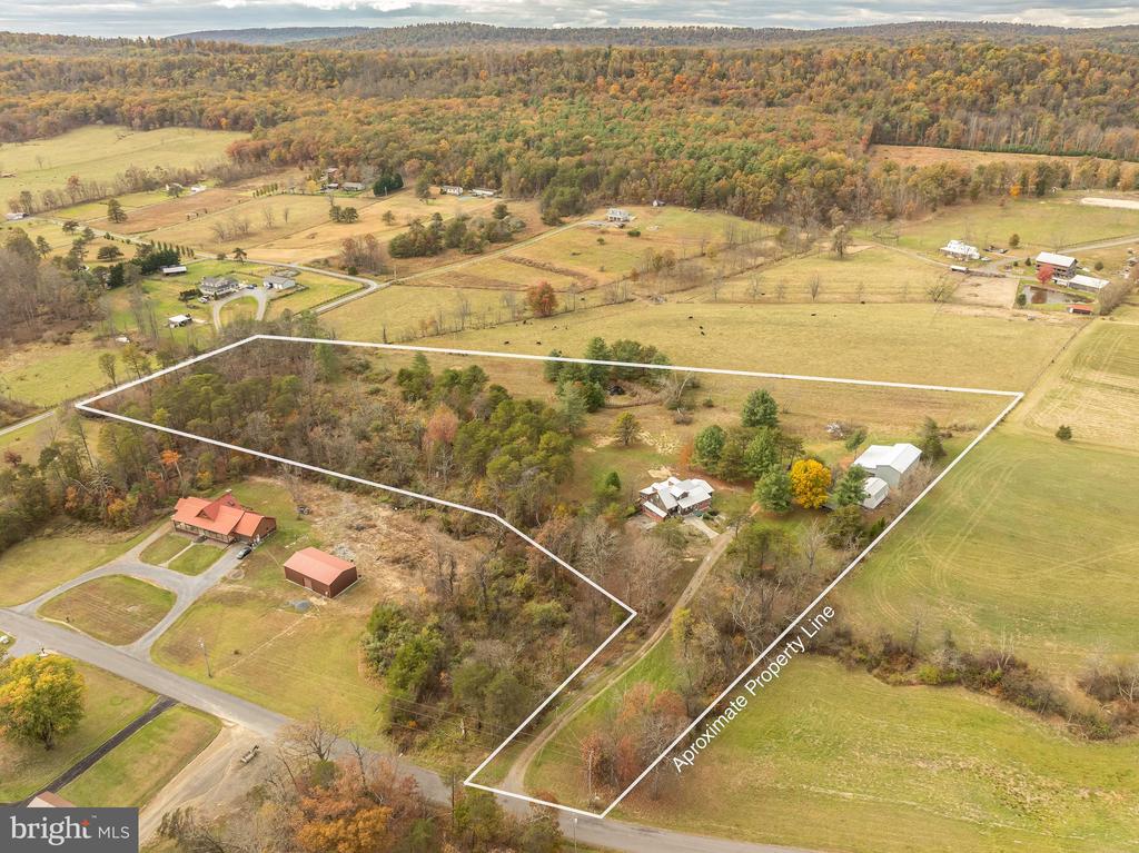 Bloomery, West Virginia, 26817, United States, 3 Bedrooms Bedrooms, ,2 BathroomsBathrooms,Residential,For Sale,1980909