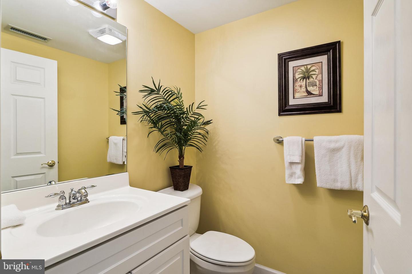 111 76th Street Unit 304, Ocean City, Maryland, 21842, United States, 3 Bedrooms Bedrooms, ,4 BathroomsBathrooms,Residential,For Sale,111 76th Street Unit 304,1653086
