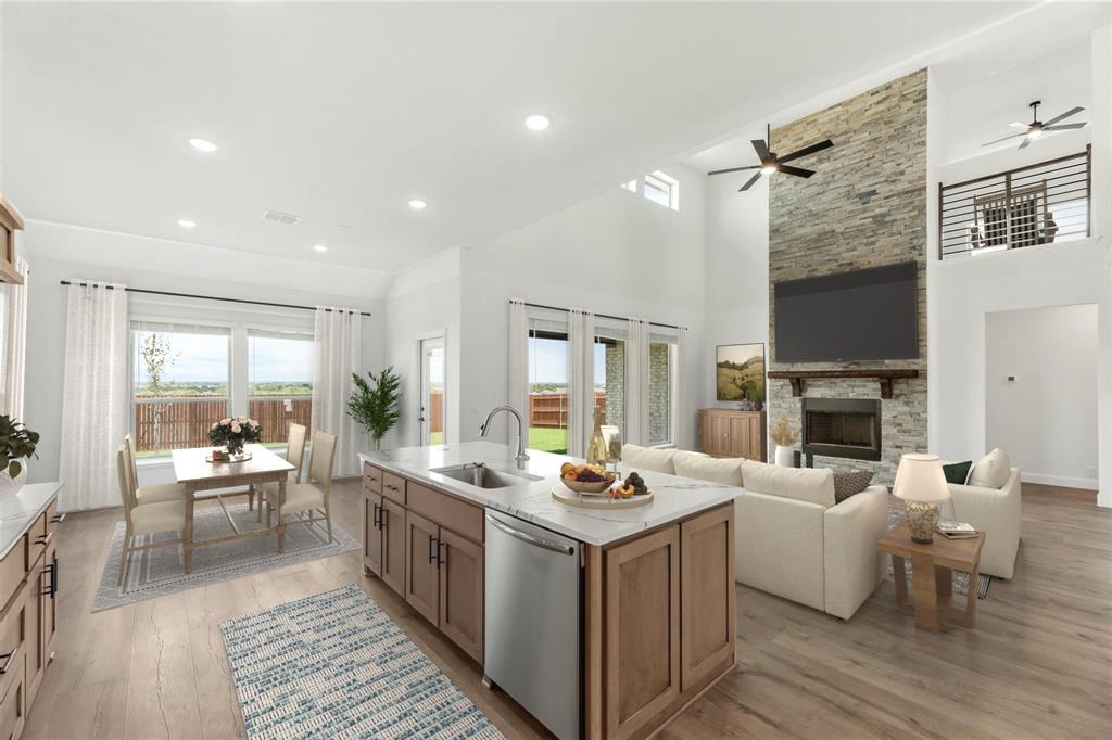 Justin, Texas, 76247, United States, 5 Bedrooms Bedrooms, ,4 BathroomsBathrooms,Residential,For Sale,1982092