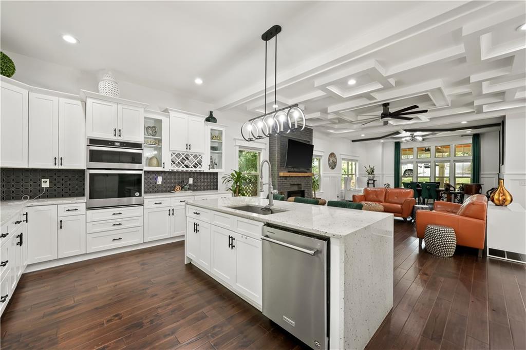 Scottdale, Georgia, 30079, United States, 4 Bedrooms Bedrooms, ,4 BathroomsBathrooms,Residential,For Sale,1911457