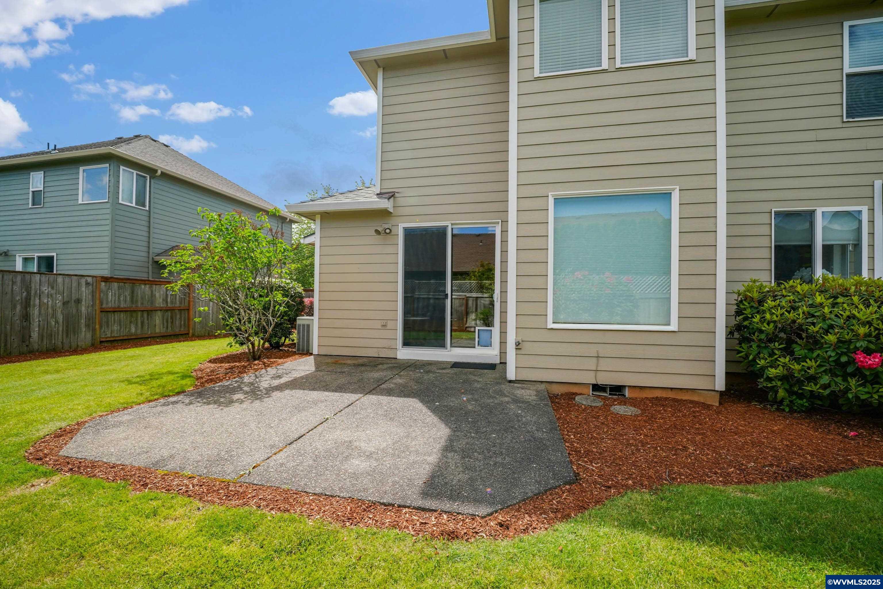 Salem, Oregon, 97306, United States, 5 Bedrooms Bedrooms, ,4 BathroomsBathrooms,Residential,For Sale,1786457