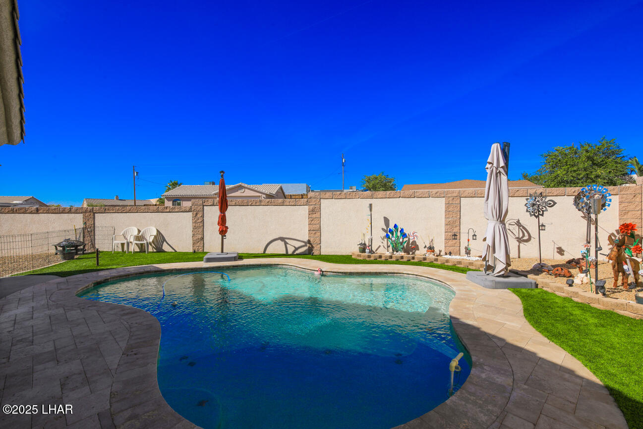 Lake Havasu City, Arizona, 86403, United States, 3 Bedrooms Bedrooms, ,2 BathroomsBathrooms,Residential,For Sale,1990942