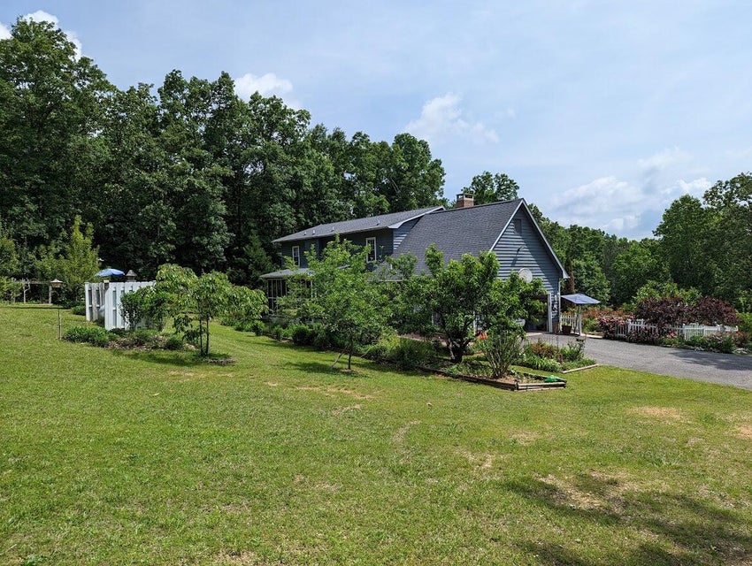 Cleveland, Tennessee, 37323, United States, 3 Bedrooms Bedrooms, ,3 BathroomsBathrooms,Residential,For Sale,1979850