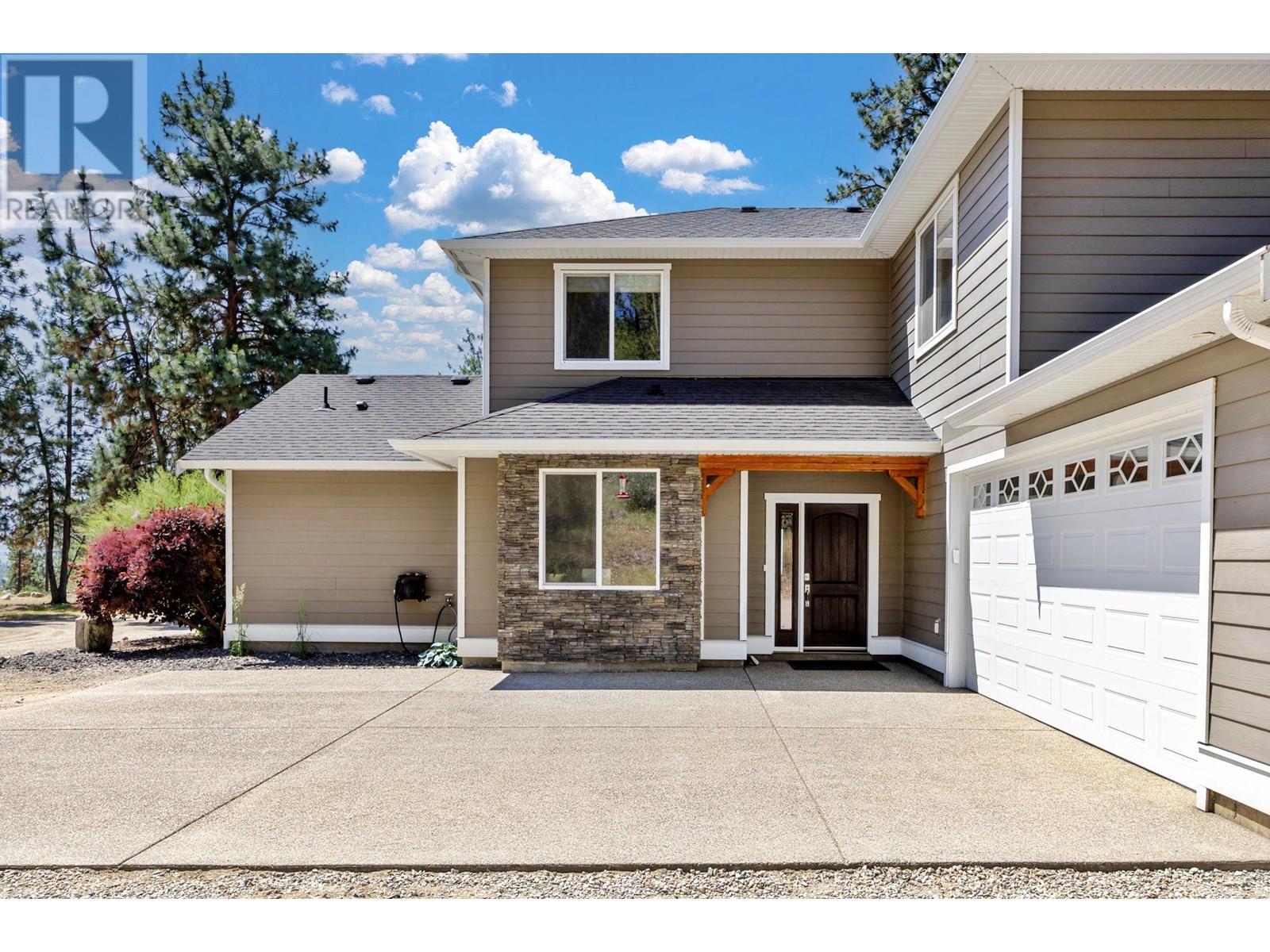 KELOWNA, British Columbia, V1X 7V3, CA, 4 Bedrooms Bedrooms, ,2 BathroomsBathrooms,Residential,For Sale,1948769