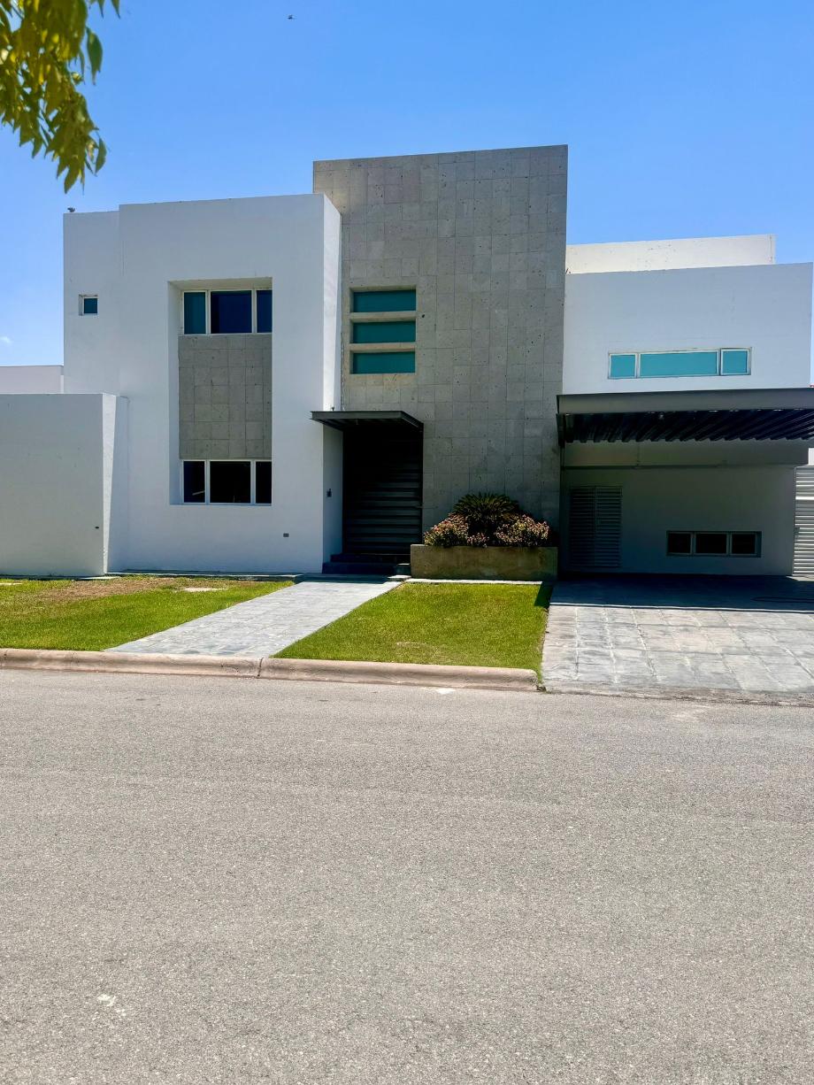 Borregos, Torreón, Coahuila de Zaragoza, 27266, Mexico, 3 Bedrooms Bedrooms, ,3 BathroomsBathrooms,Residential,For Sale,Borregos,1591532