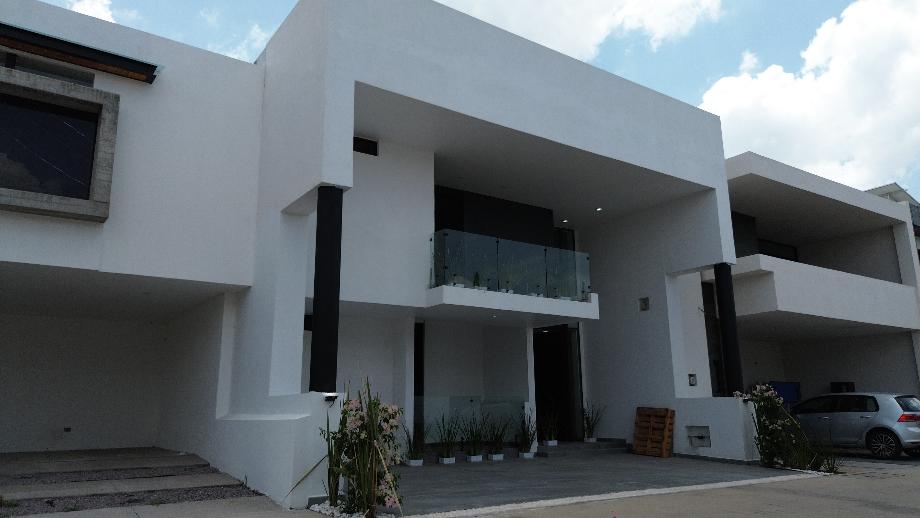 Aguascalientes, Aguascalientes, 20126, Mexico, 3 Bedrooms Bedrooms, ,4 BathroomsBathrooms,Residential,For Sale,1918342