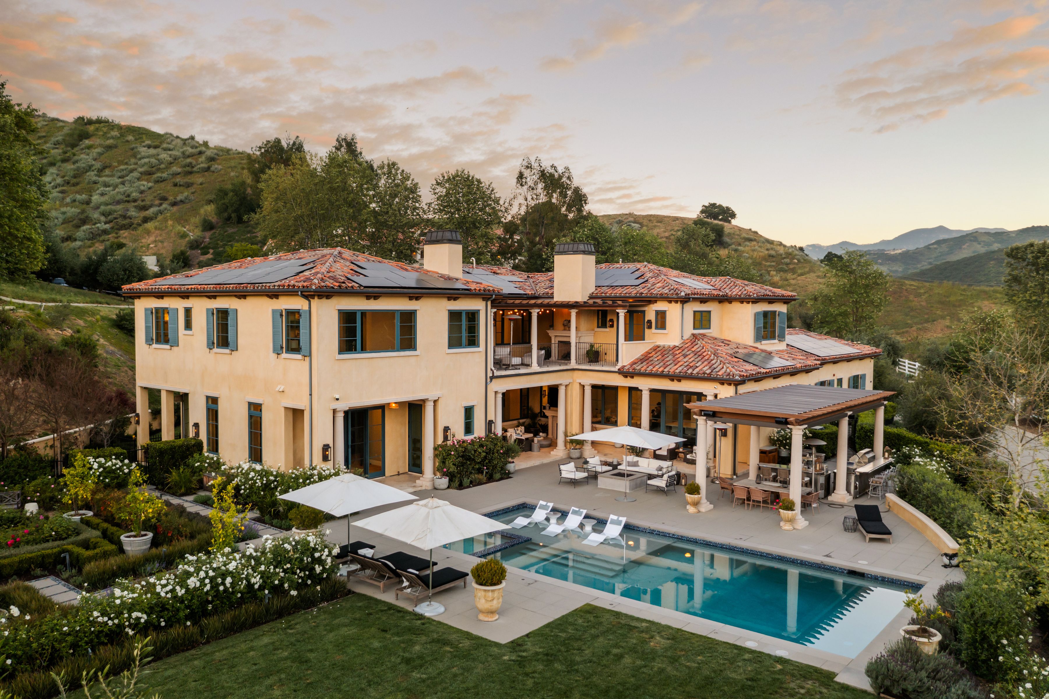  26769 Mulholland Hwy - 物件實景