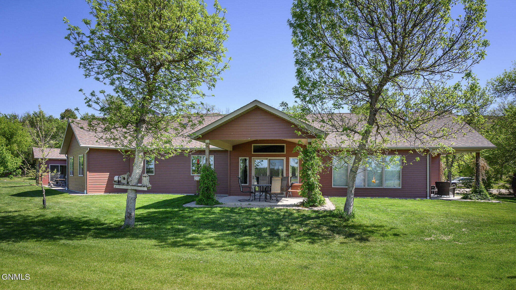 Washburn, North Dakota, 58577, United States, 3 Bedrooms Bedrooms, ,2 BathroomsBathrooms,Residential,For Sale,2043645