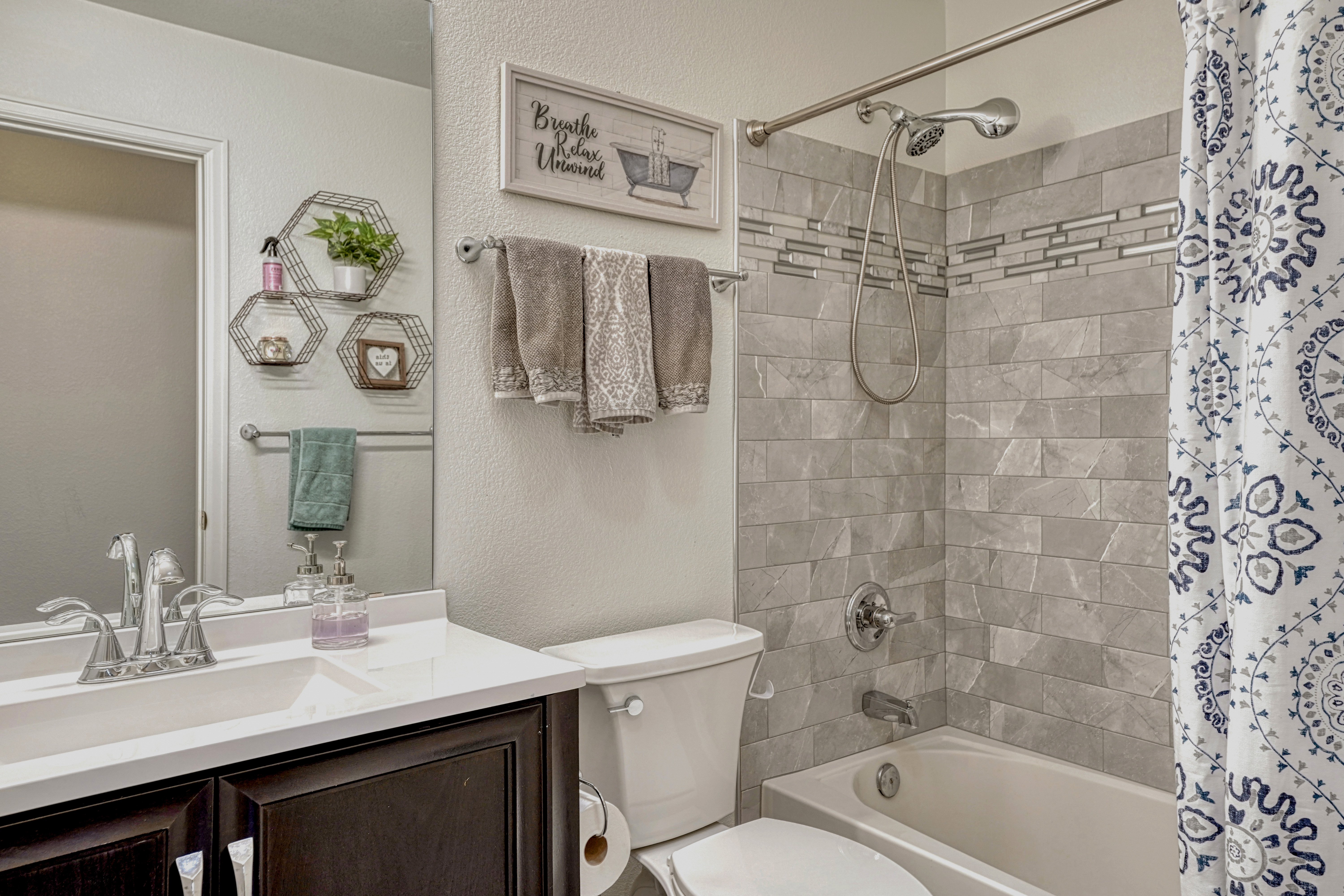  7135 Leopard Drive, Lone Tree, CO, 80124 - 物件實景