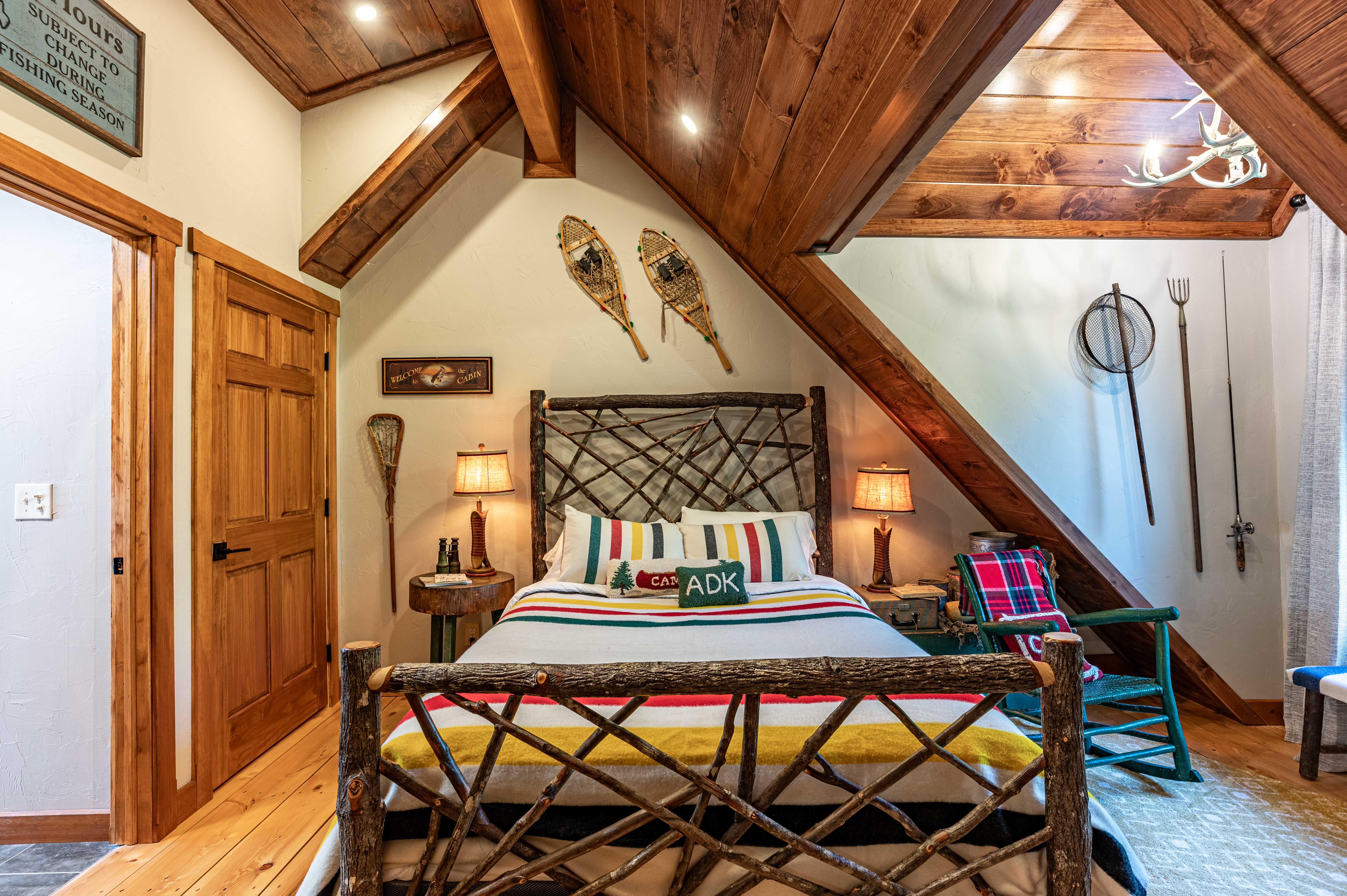  Log Cabin with Flair - 物件實景