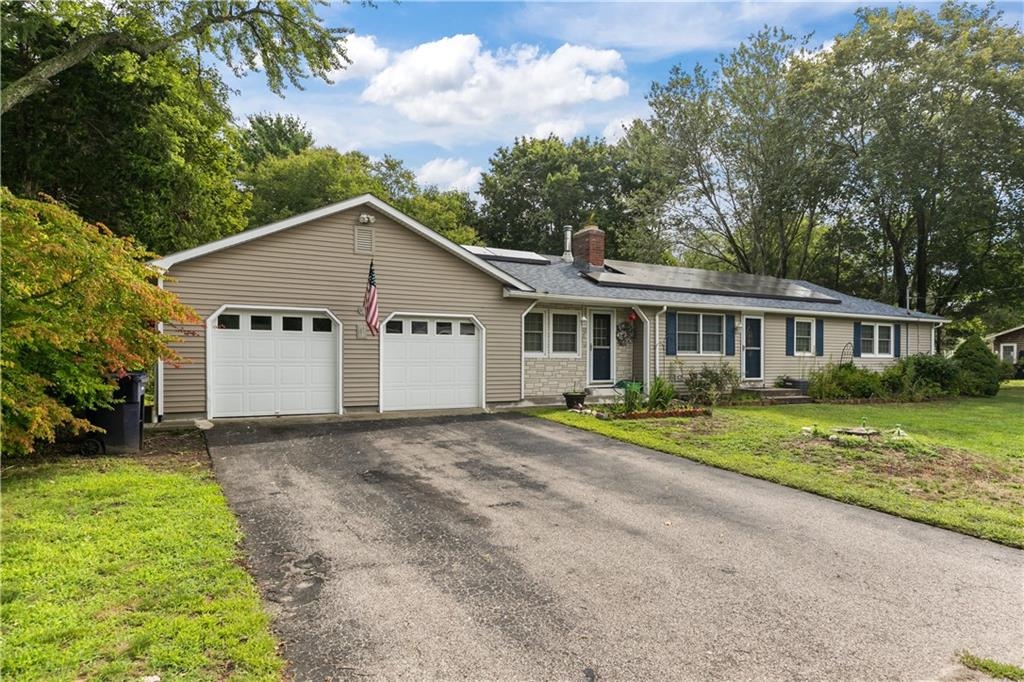 North Kingstown, Rhode Island, 02852, United States, 3 Bedrooms Bedrooms, ,2 BathroomsBathrooms,Residential,For Sale,1976998