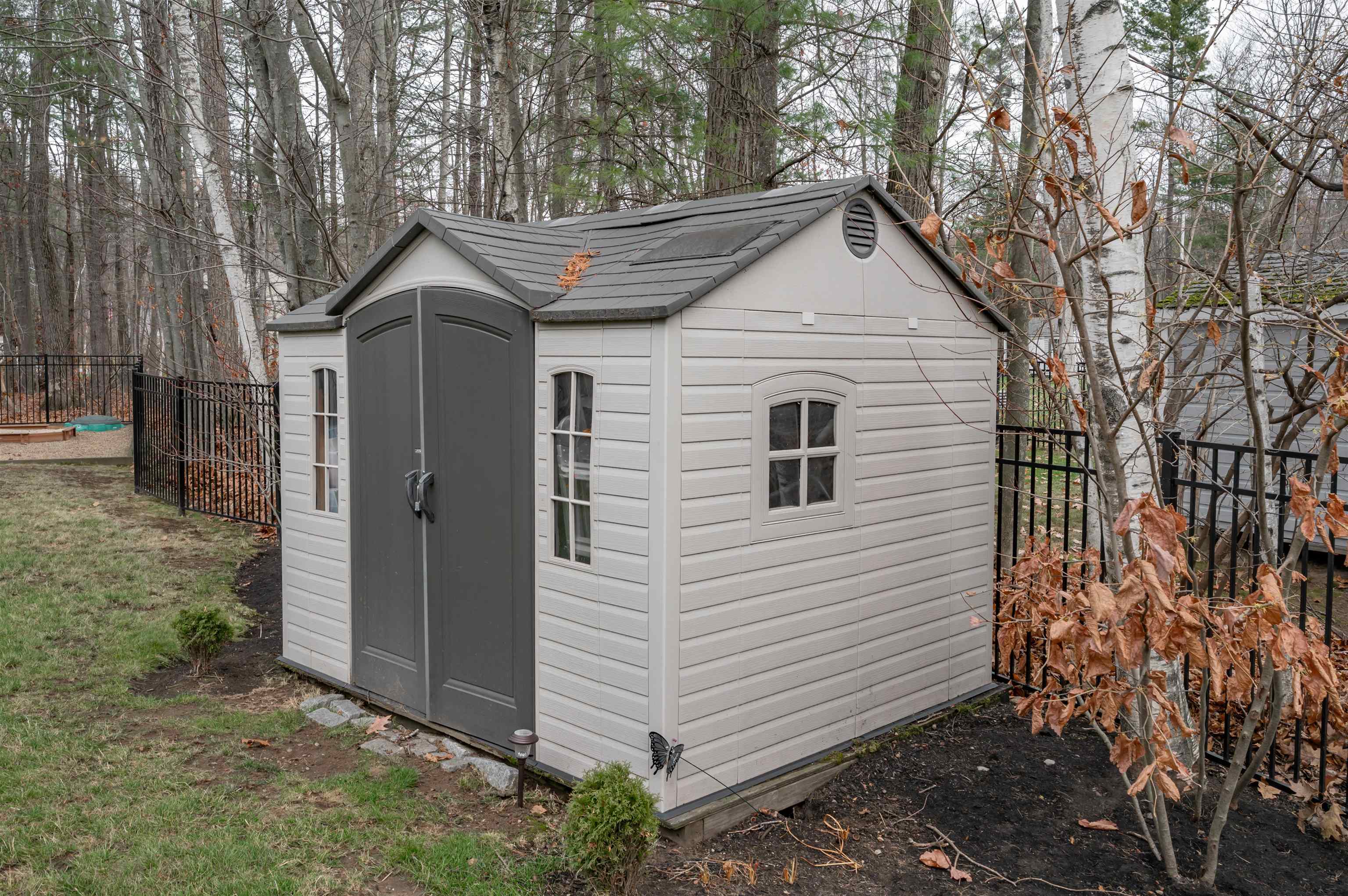 Hooksett, New Hampshire, 03106, United States, 3 Bedrooms Bedrooms, ,1 BathroomBathrooms,Residential,For Sale,2002155