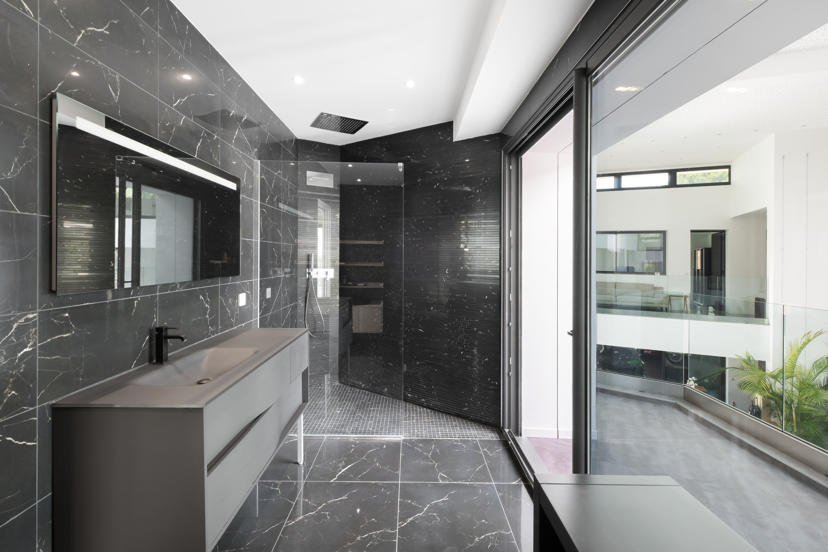  An amazing contemporary property - 物件實景