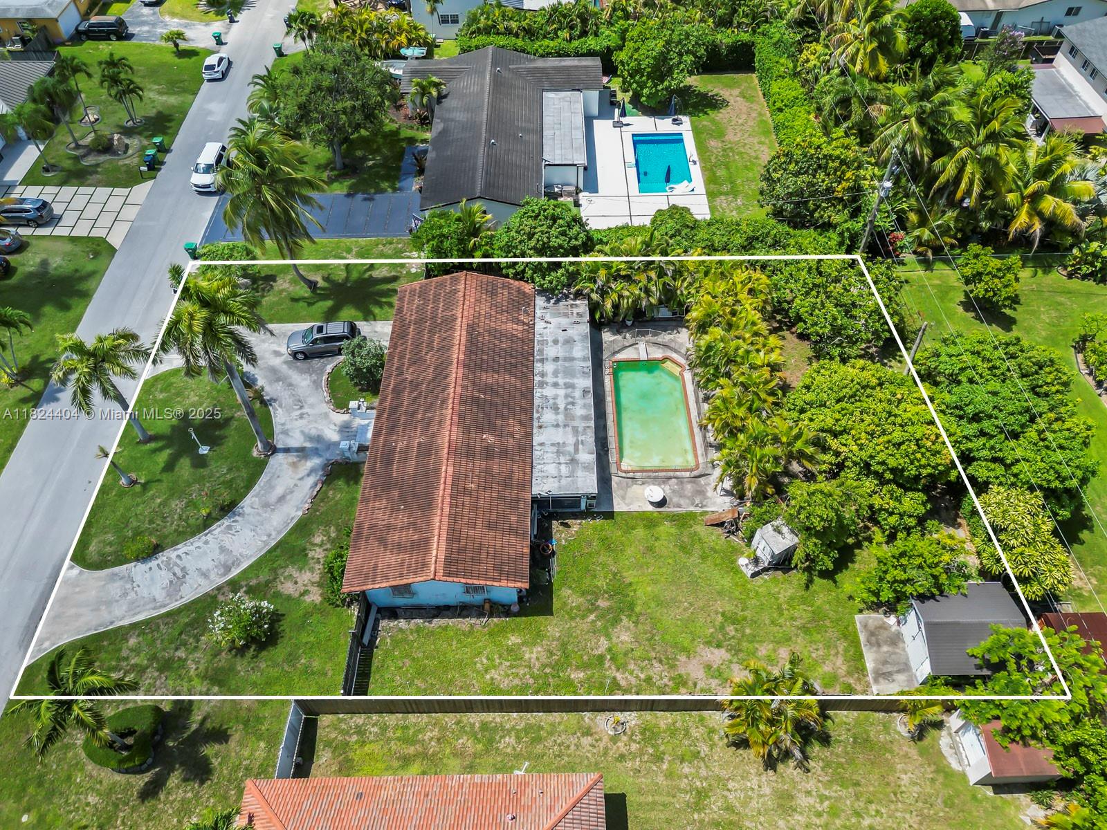 Palmetto Bay, Florida, 33157, United States, 3 Bedrooms Bedrooms, ,3 BathroomsBathrooms,Residential,For Sale,1867576