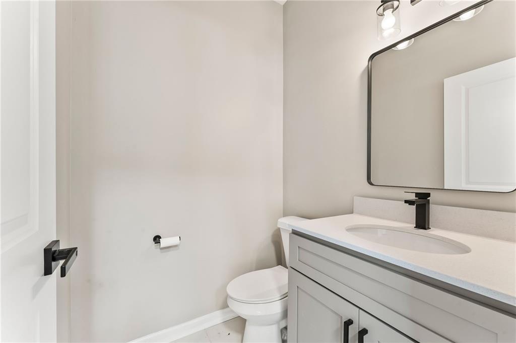 Atlanta, Georgia, 30318, United States, 3 Bedrooms Bedrooms, ,3 BathroomsBathrooms,Residential,For Sale,1956523