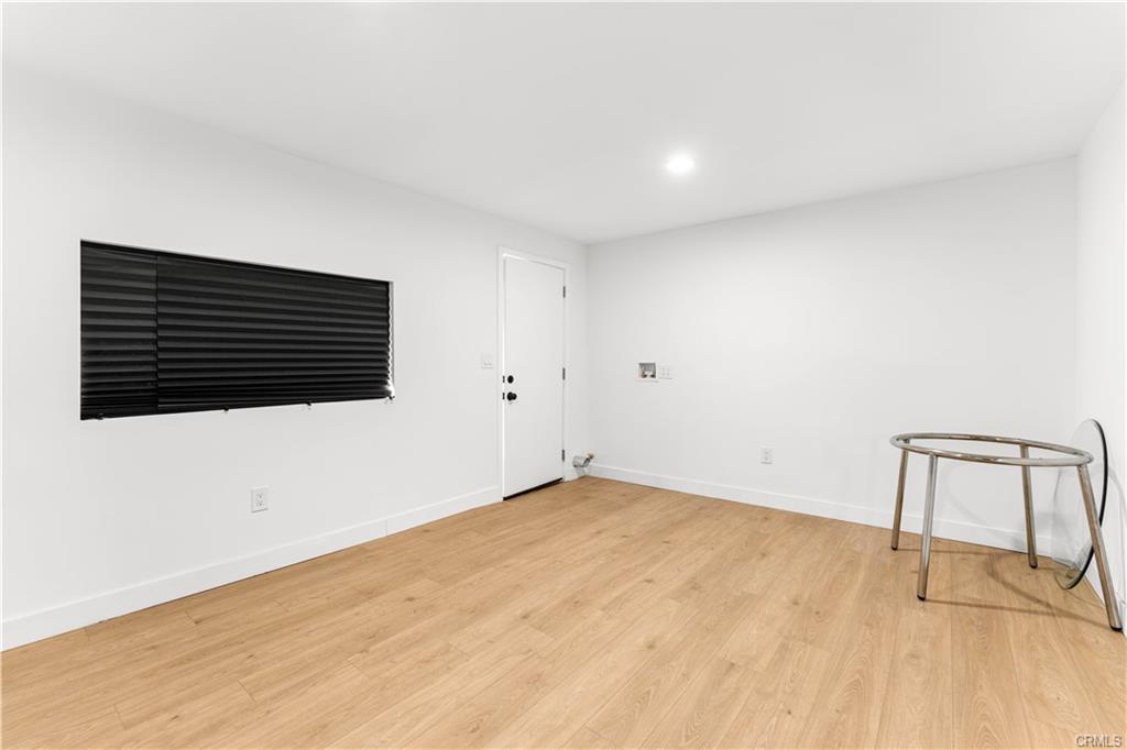 Los Angeles, California, 90032, United States, 5 Bedrooms Bedrooms, ,Residential,For Sale,1900851