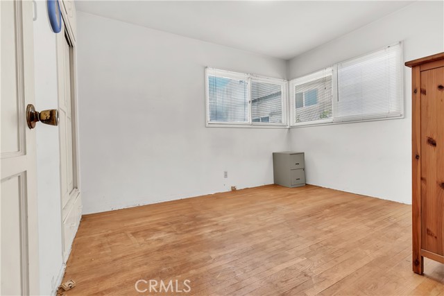 Wilmington, California, 90744, United States, 2 Bedrooms Bedrooms, ,1 BathroomBathrooms,Residential,For Sale,1981118