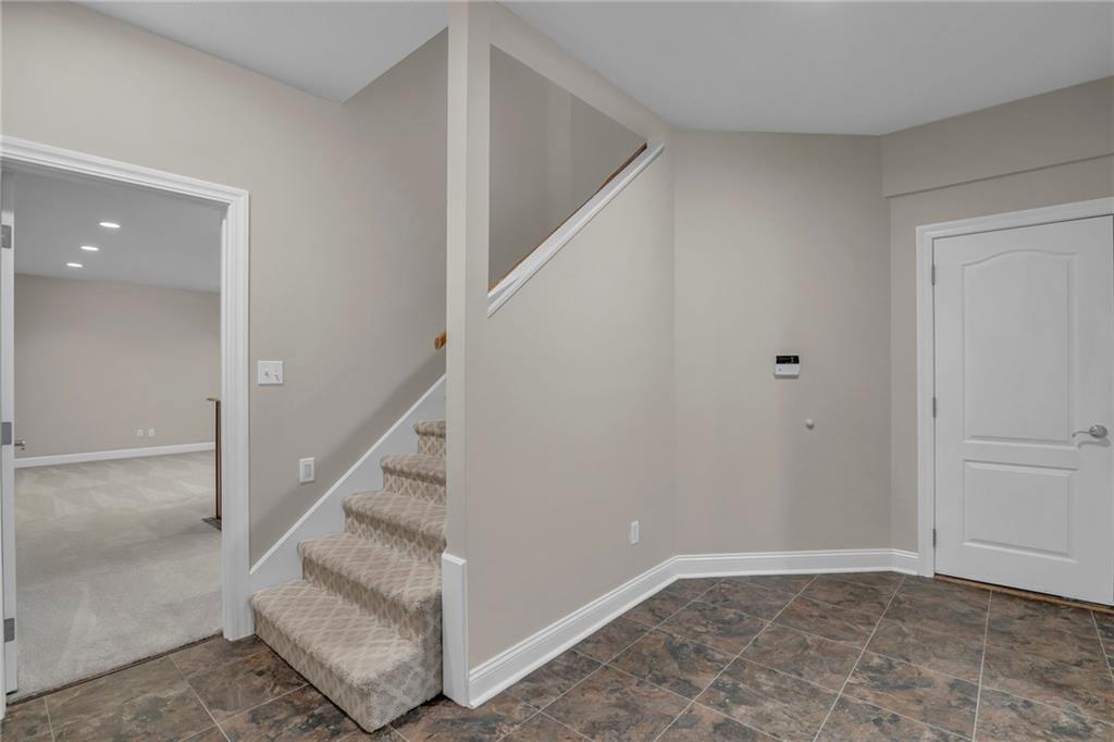Lawrence, Kansas, 66049, United States, 5 Bedrooms Bedrooms, ,5 BathroomsBathrooms,Residential,For Sale,1848168