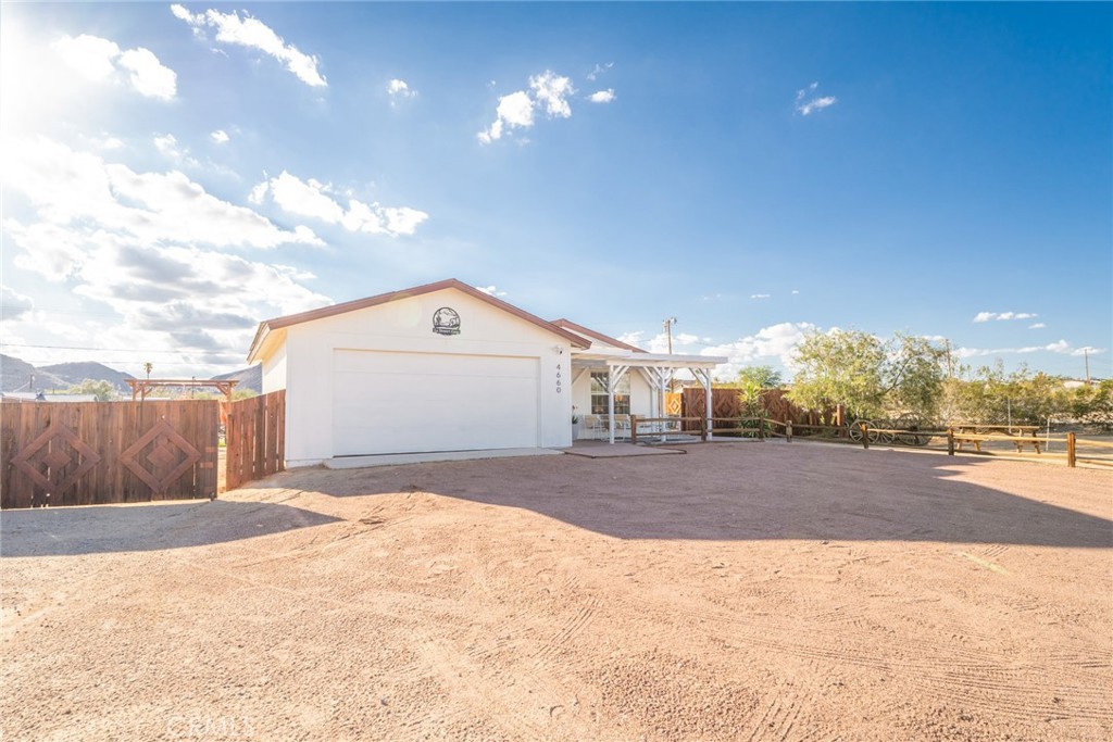 4660 Avenida La Flora Desierta, Joshua Tree, California, 92252, United States, 4 Bedrooms Bedrooms, ,3 BathroomsBathrooms,Residential,For Sale,4660 Avenida La Flora Desierta,1434816