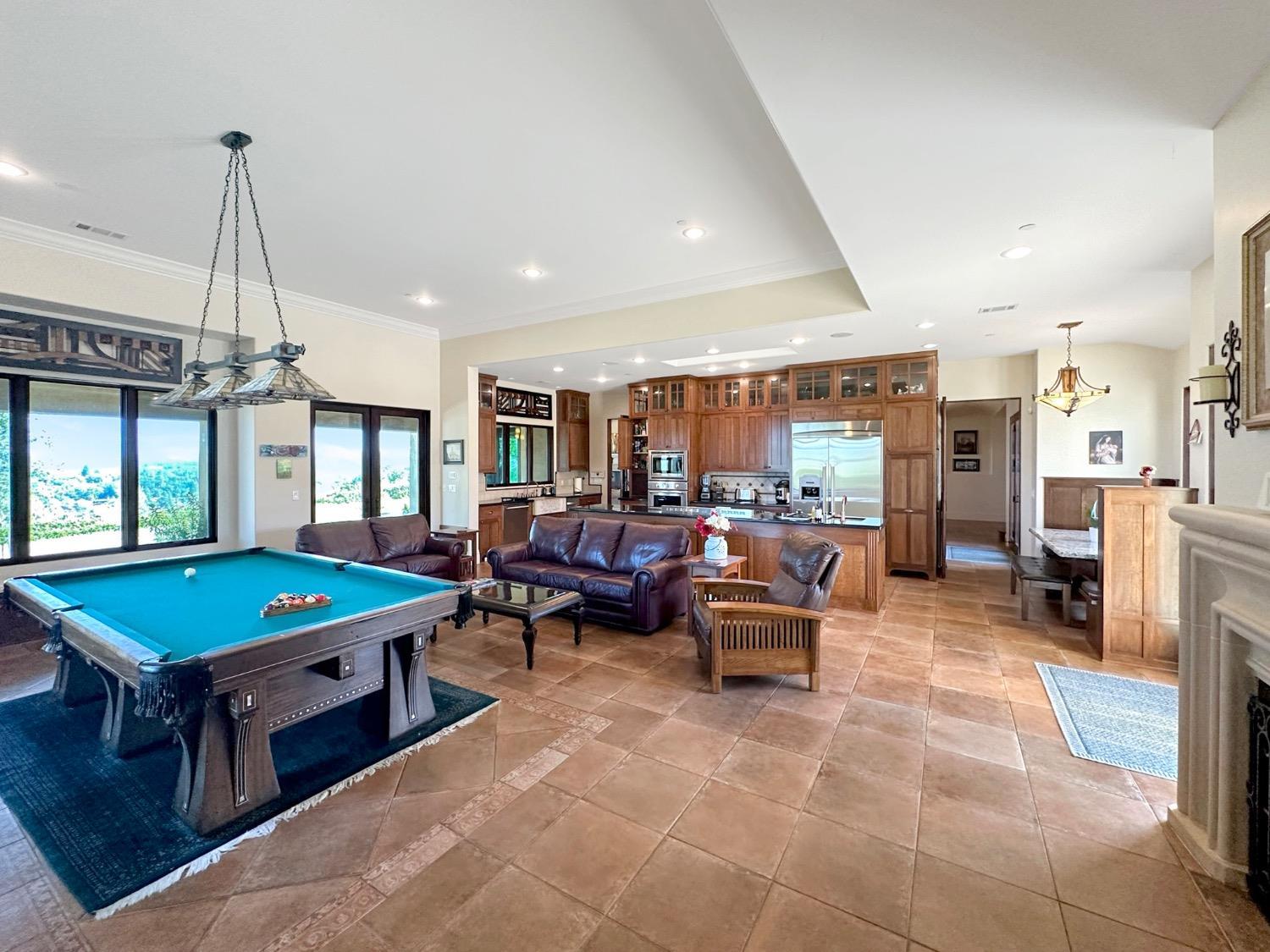 Grass Valley, California, 95949, United States, 4 Bedrooms Bedrooms, ,5 BathroomsBathrooms,Residential,For Sale,1974160