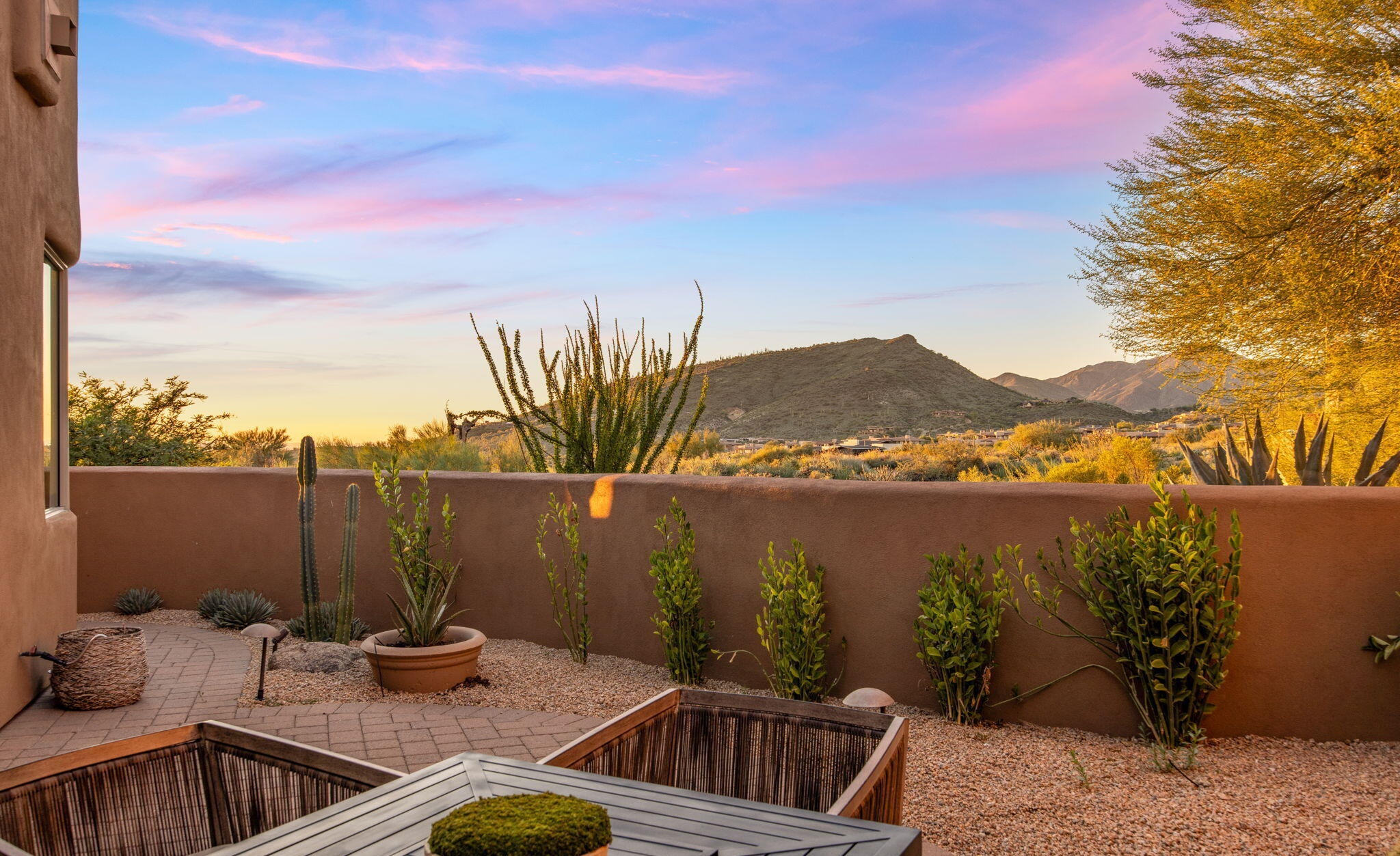  10046 E Hidden Valley Rd  Scottsdale, AZ - 物件實景