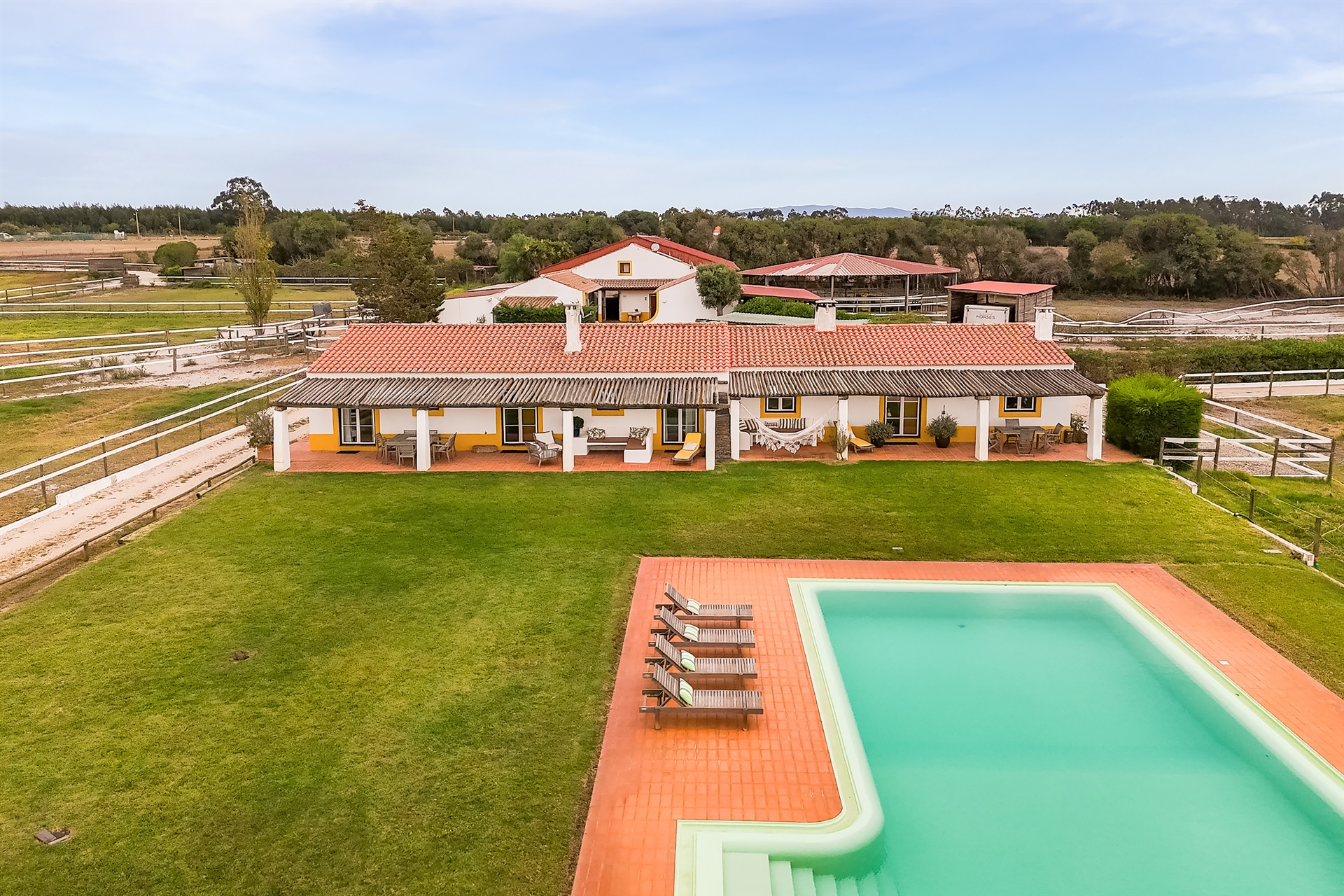  Farm, 6 bedrooms, for Sale - 物件實景