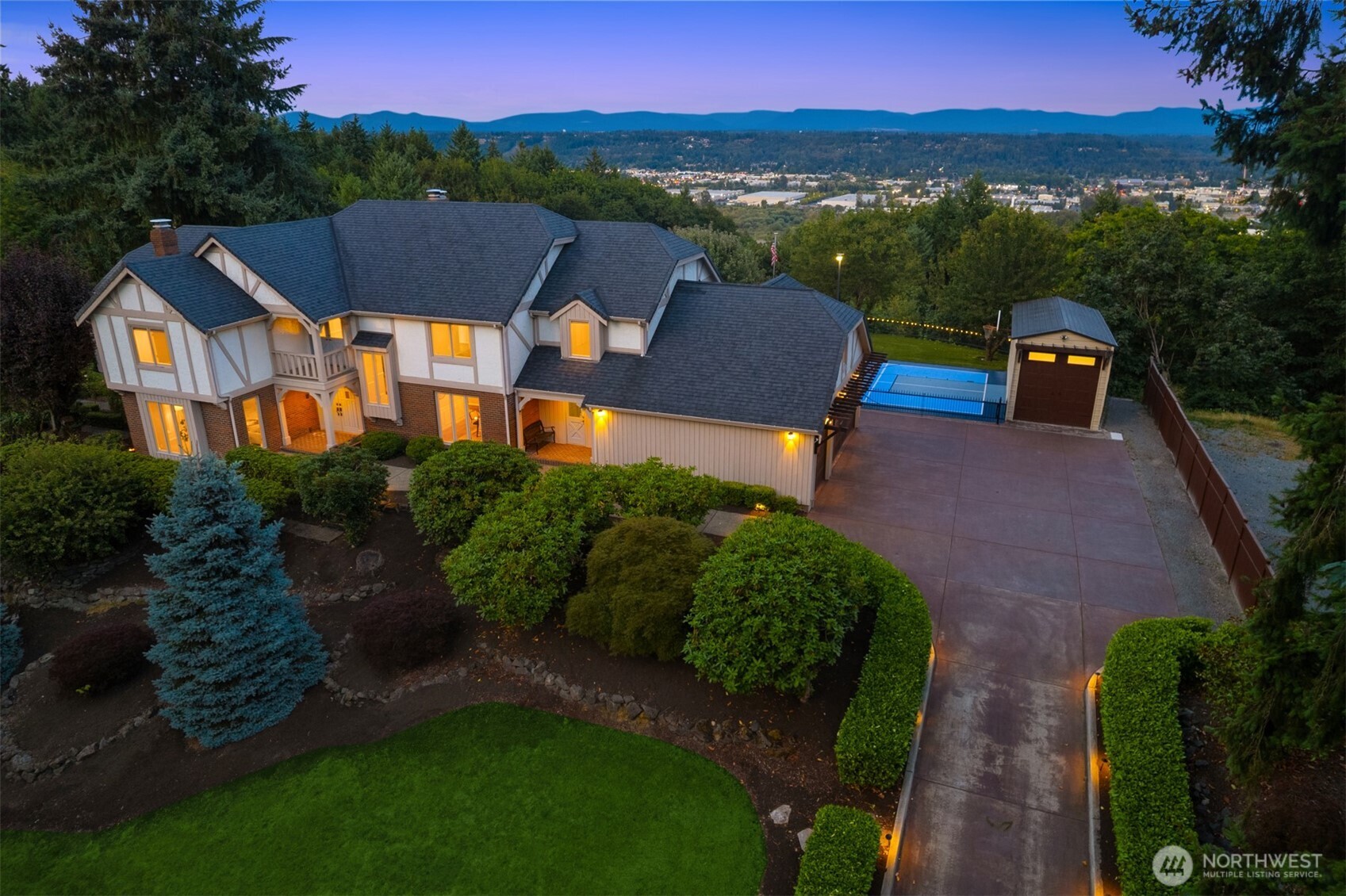 Auburn, Washington, 98001, United States, 4 Bedrooms Bedrooms, ,3 BathroomsBathrooms,Residential,For Sale,1917677