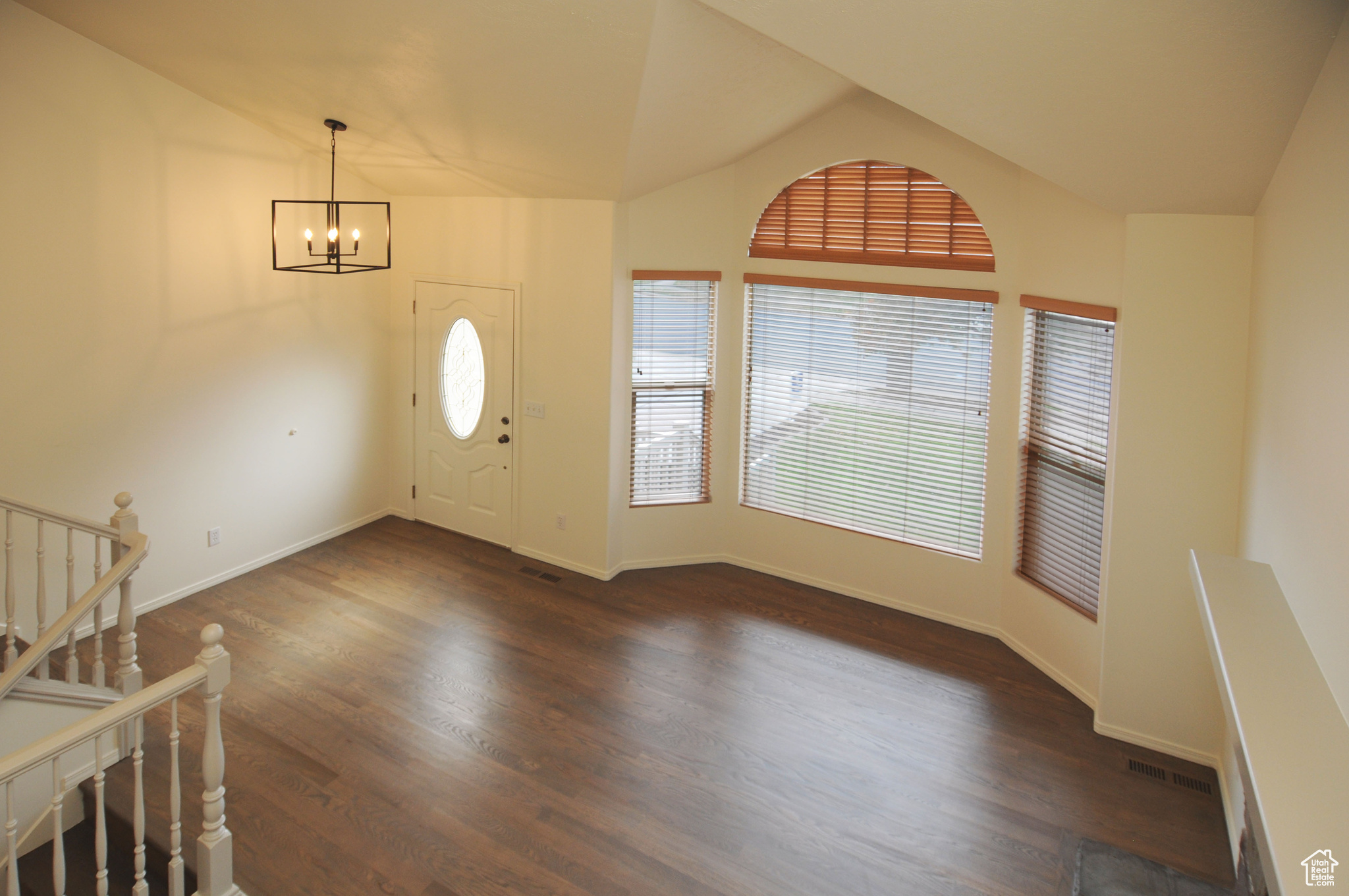 Clinton, Utah, 84015, United States, 4 Bedrooms Bedrooms, ,3 BathroomsBathrooms,Residential,For Sale,1970370