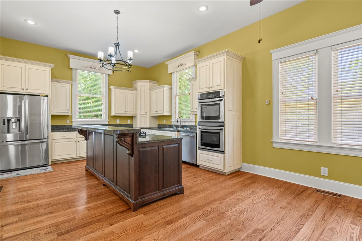 Hartsville, South Carolina, 29550, United States, 4 Bedrooms Bedrooms, ,4 BathroomsBathrooms,Residential,For Sale,1820221