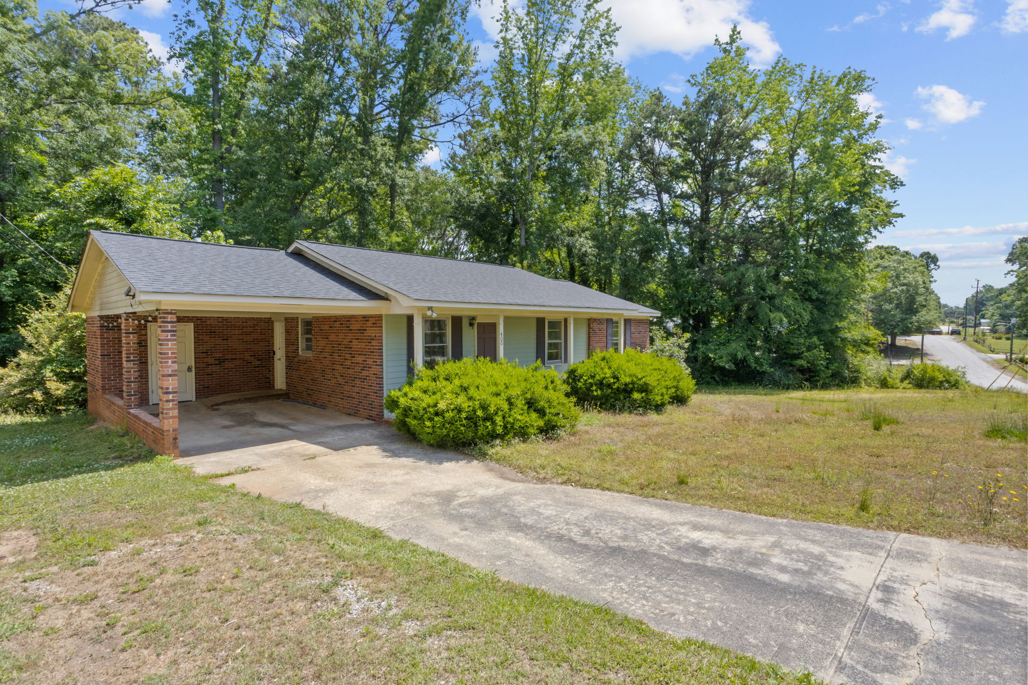  400 Meadow Road, Laurens, SC 29360 - 物件實景