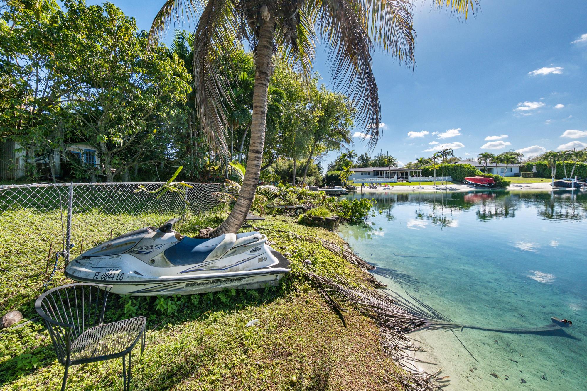 Miami, Florida, 33165, United States, 3 Bedrooms Bedrooms, ,2 BathroomsBathrooms,Residential,For Sale,1995452