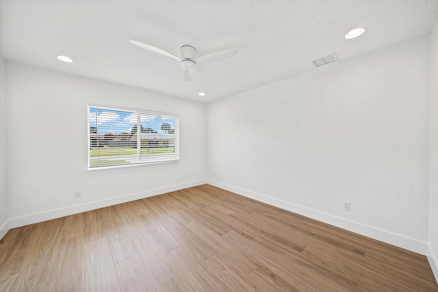  122 1st Avenue, Indialantic, FL, 32903 - 物件實景
