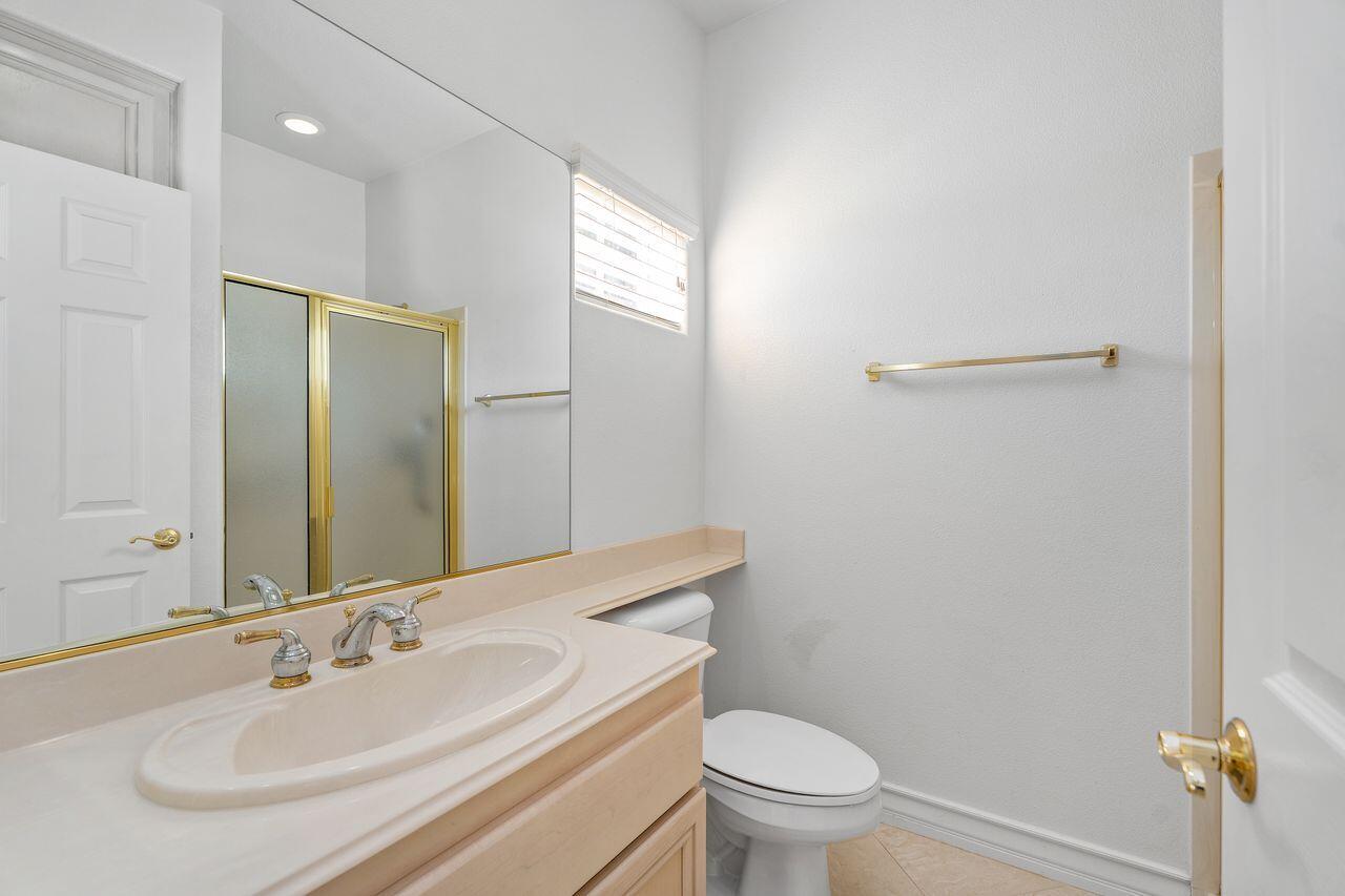 Indio, California, 92201, United States, 3 Bedrooms Bedrooms, ,3 BathroomsBathrooms,Residential,For Sale,1955599