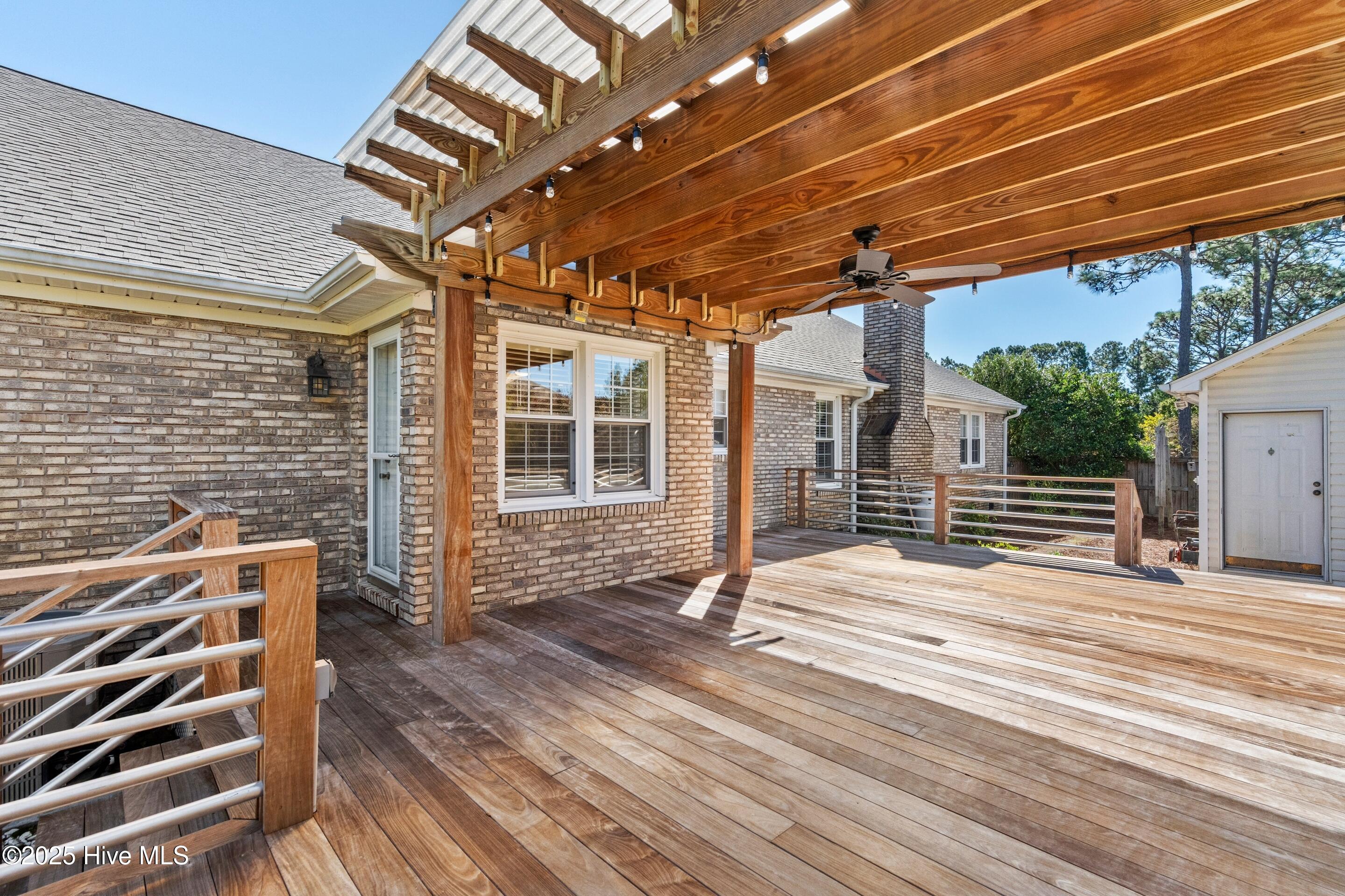 Wilmington, North Carolina, 28409, United States, 4 Bedrooms Bedrooms, ,3 BathroomsBathrooms,Residential,For Sale,1967637