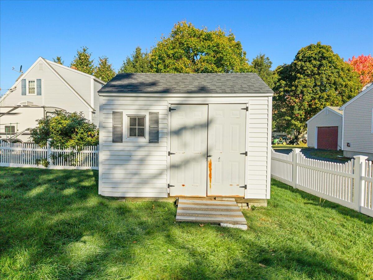 Saco, Maine, 04072, United States, 3 Bedrooms Bedrooms, ,2 BathroomsBathrooms,Residential,For Sale,1970282